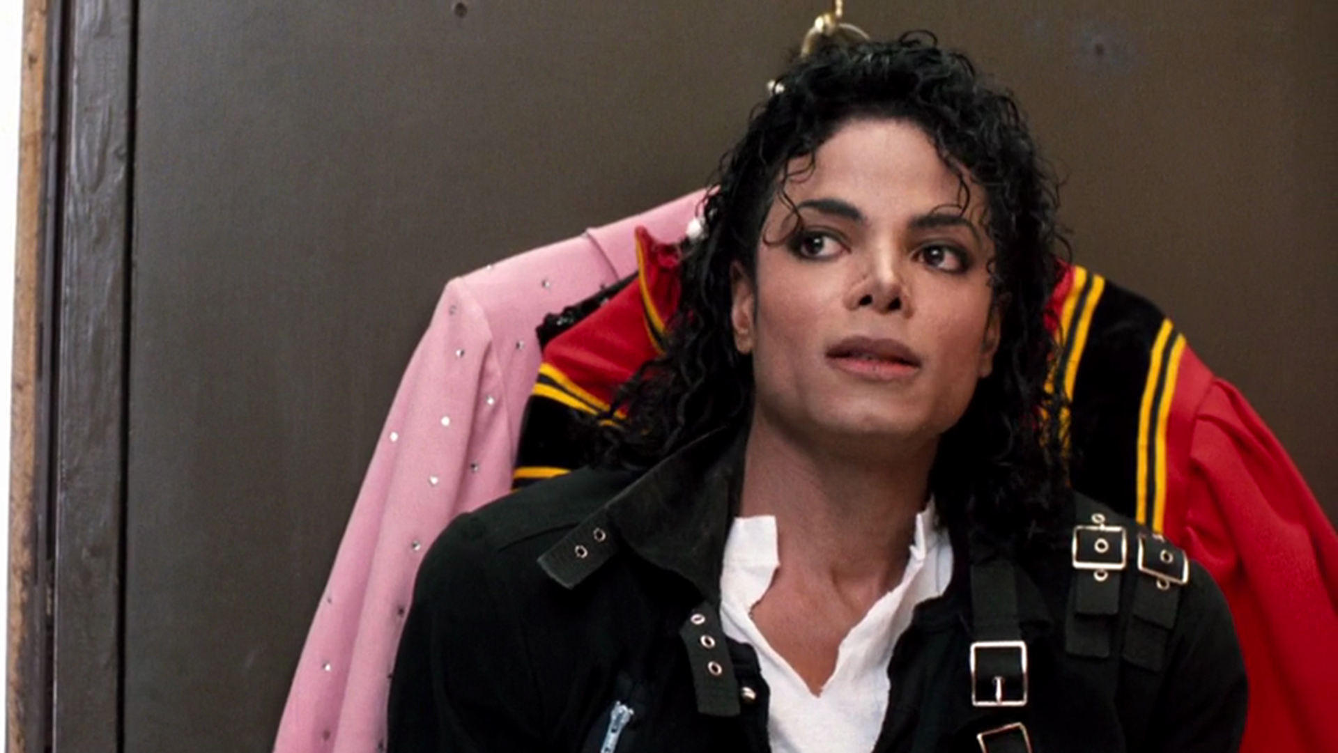 Watch Michael Jackson Moonwalker