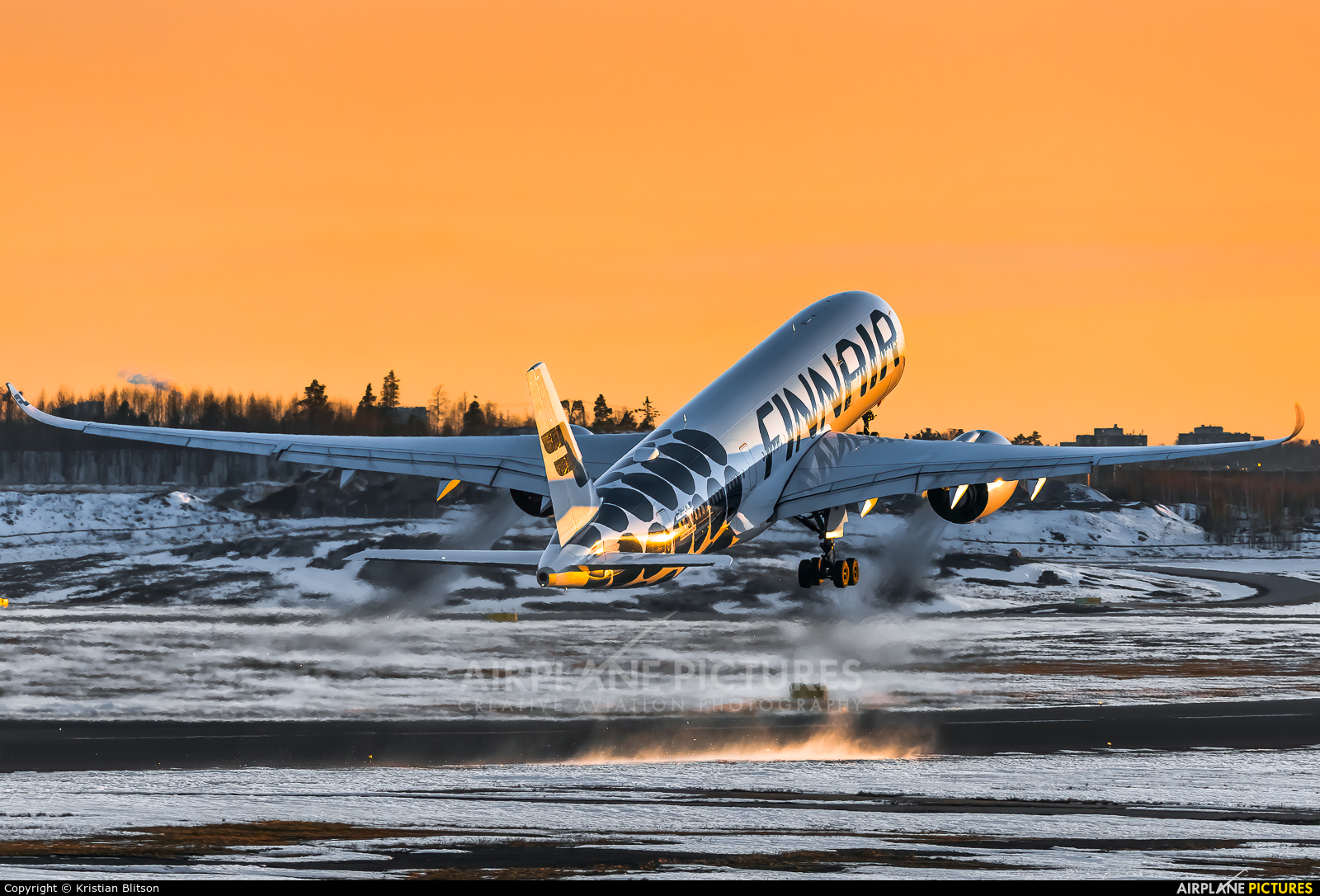 OH LWL Airbus A350 900 At