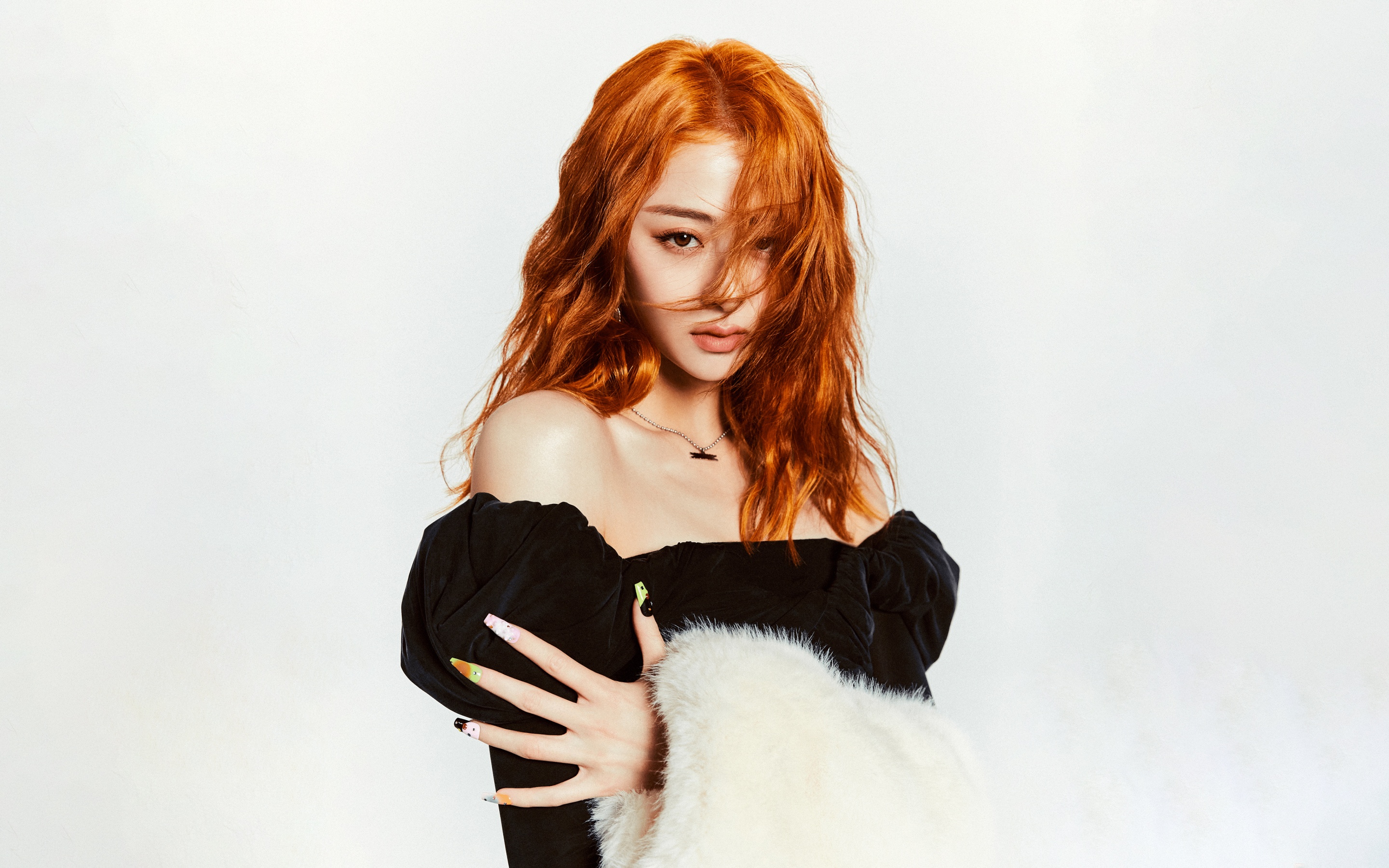 Wallpaper 4K, Huh Yunjin, K Pop Singer