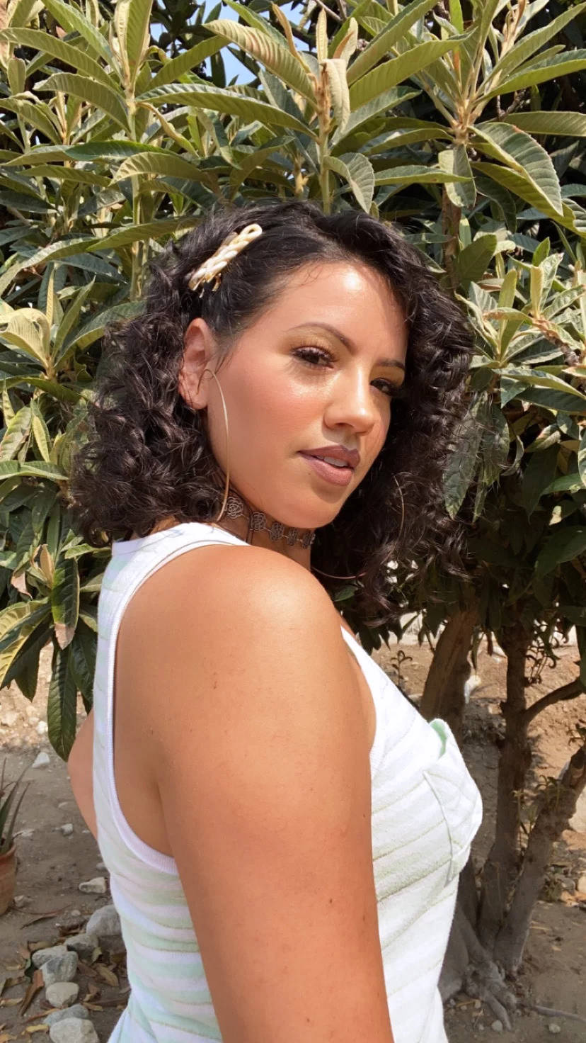 Over Shoulder Wallpaper