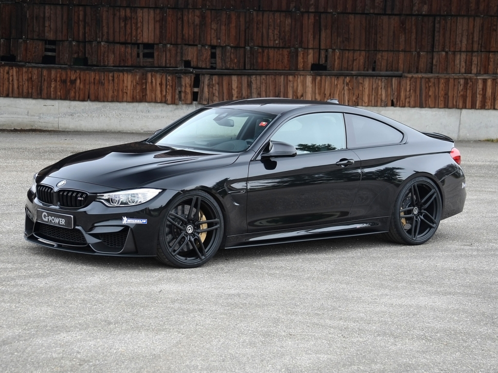 Black BMW M4 G Power 1024 X 768 Wallpaper