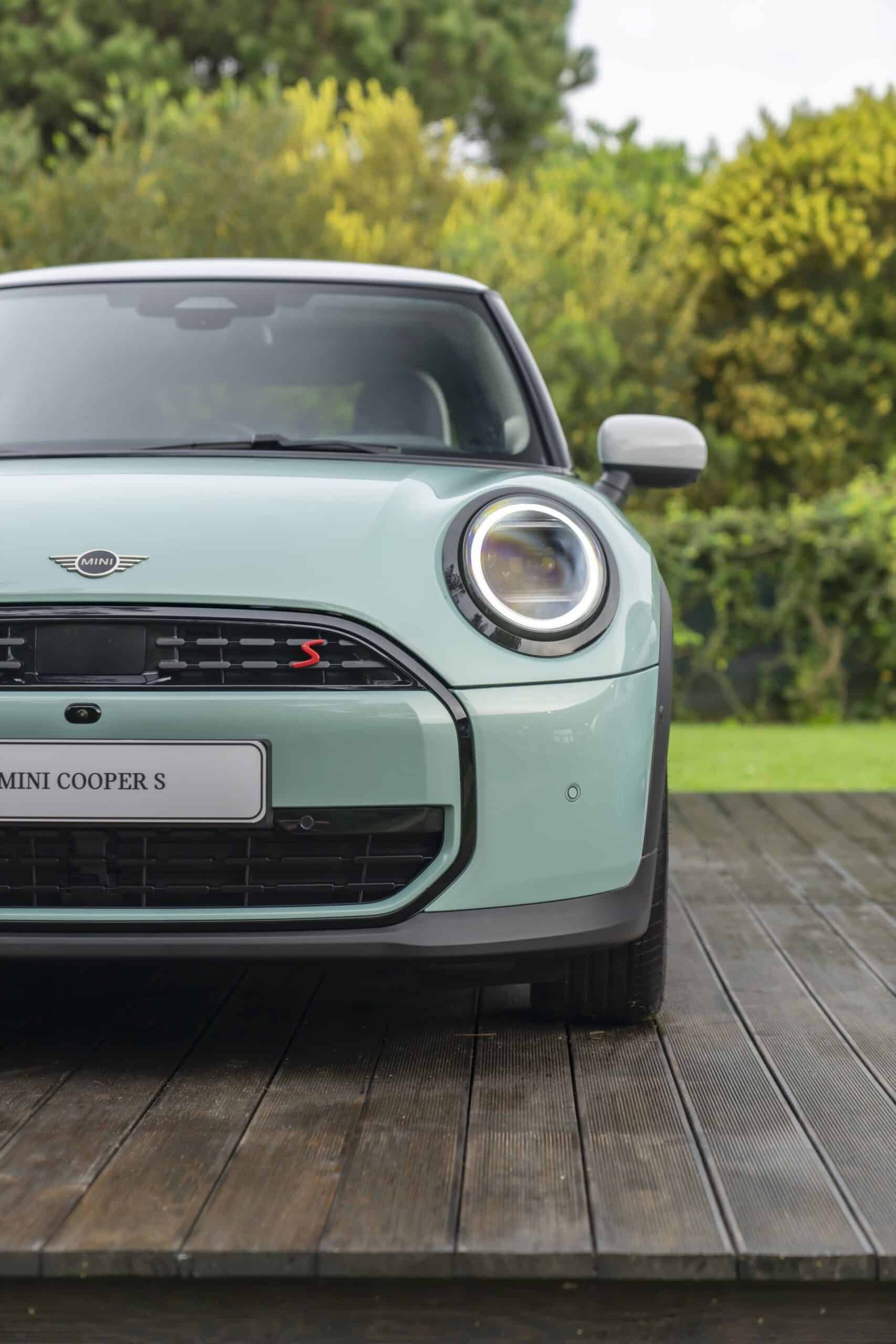 2025 MINI Cooper S (F66) Live