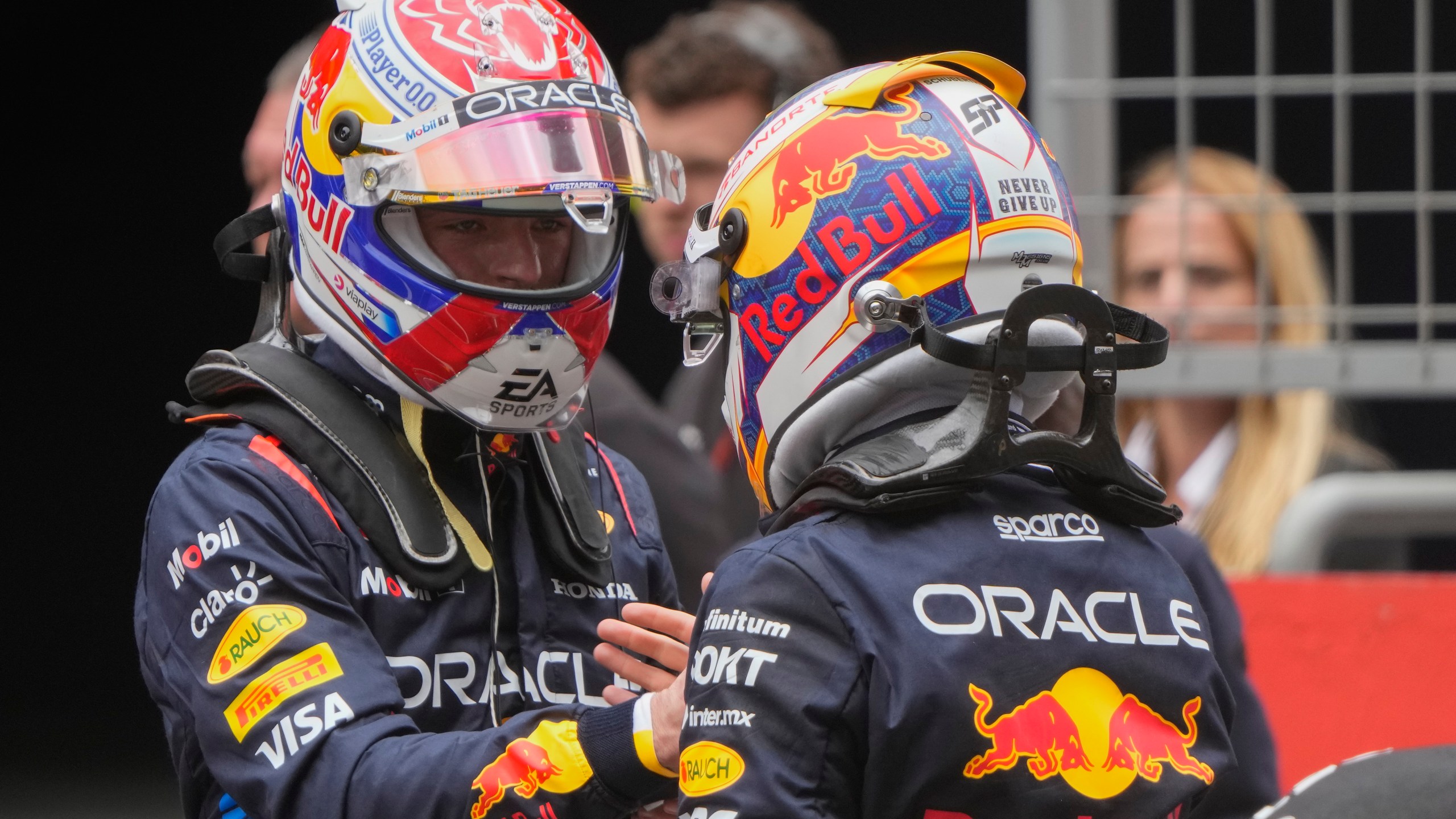 Verstappen wins again. This time he