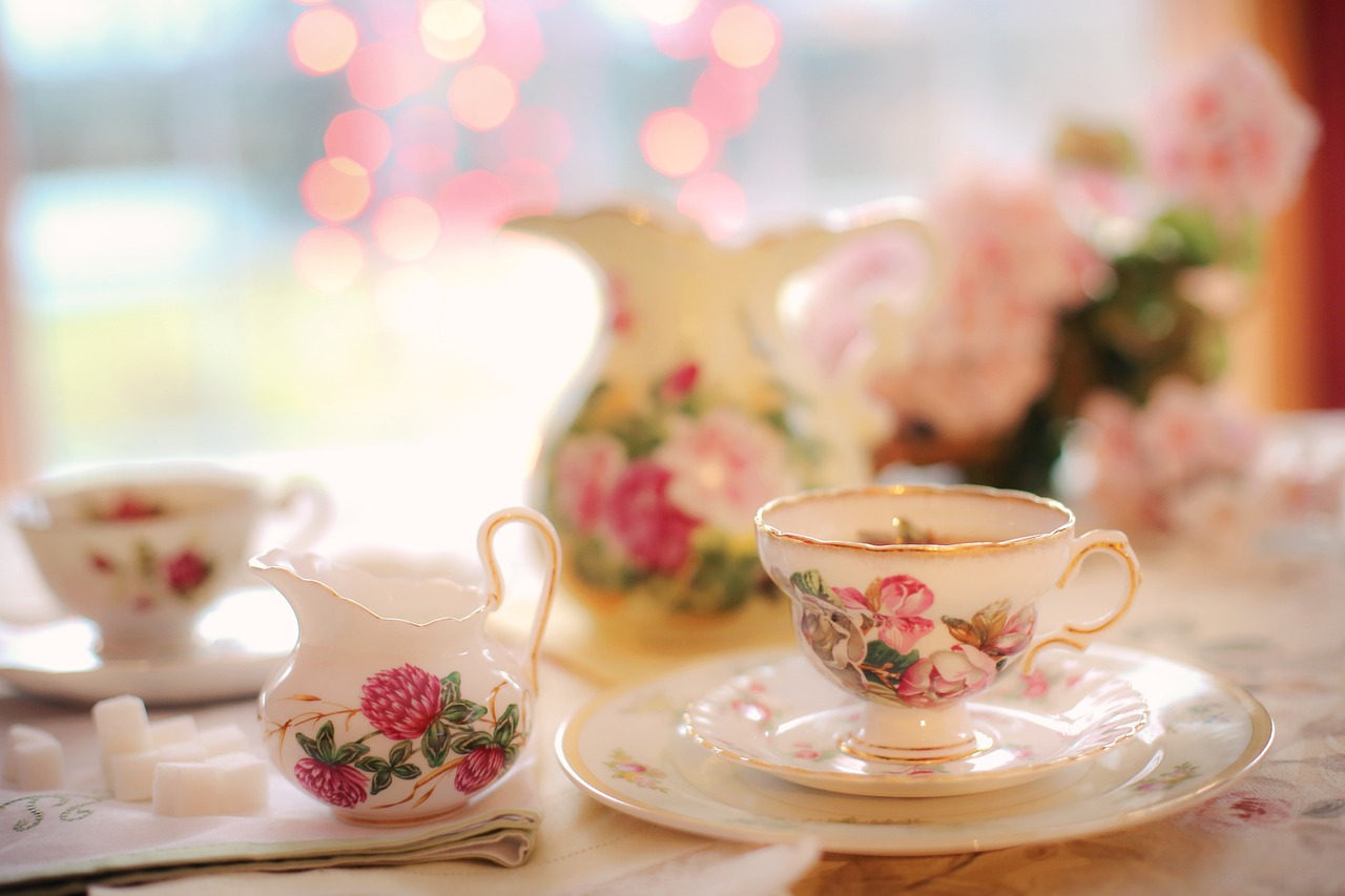Tips for Hosting a Fancy Tea Party at