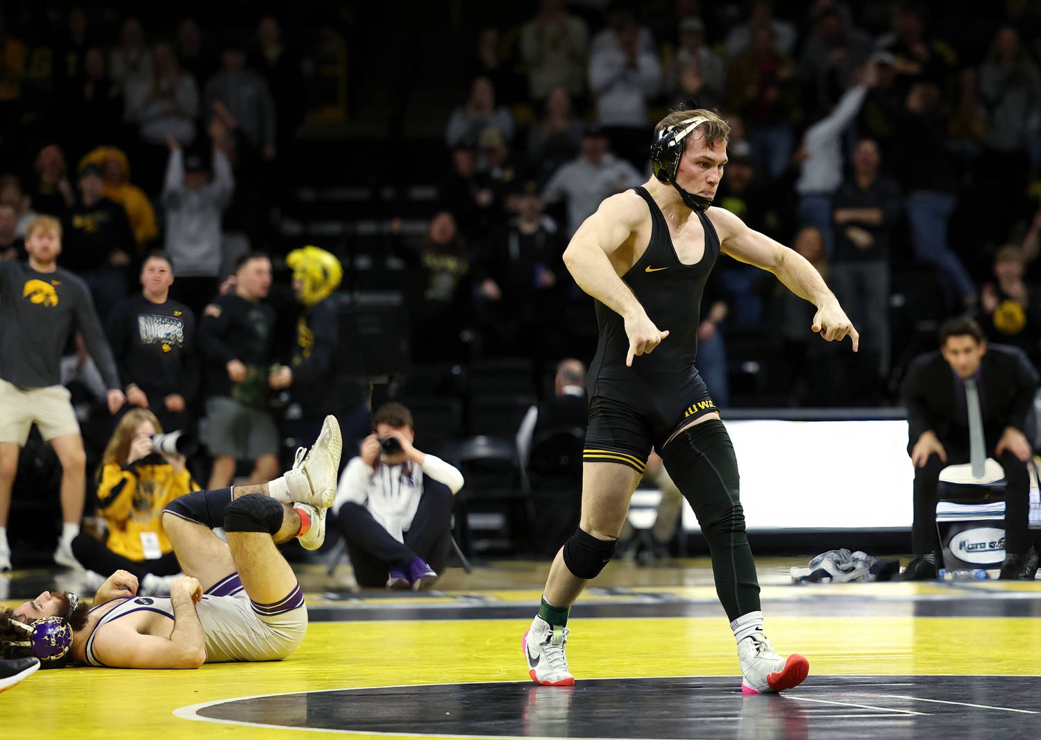 Photos: Iowa Wrestling vs Northwestern