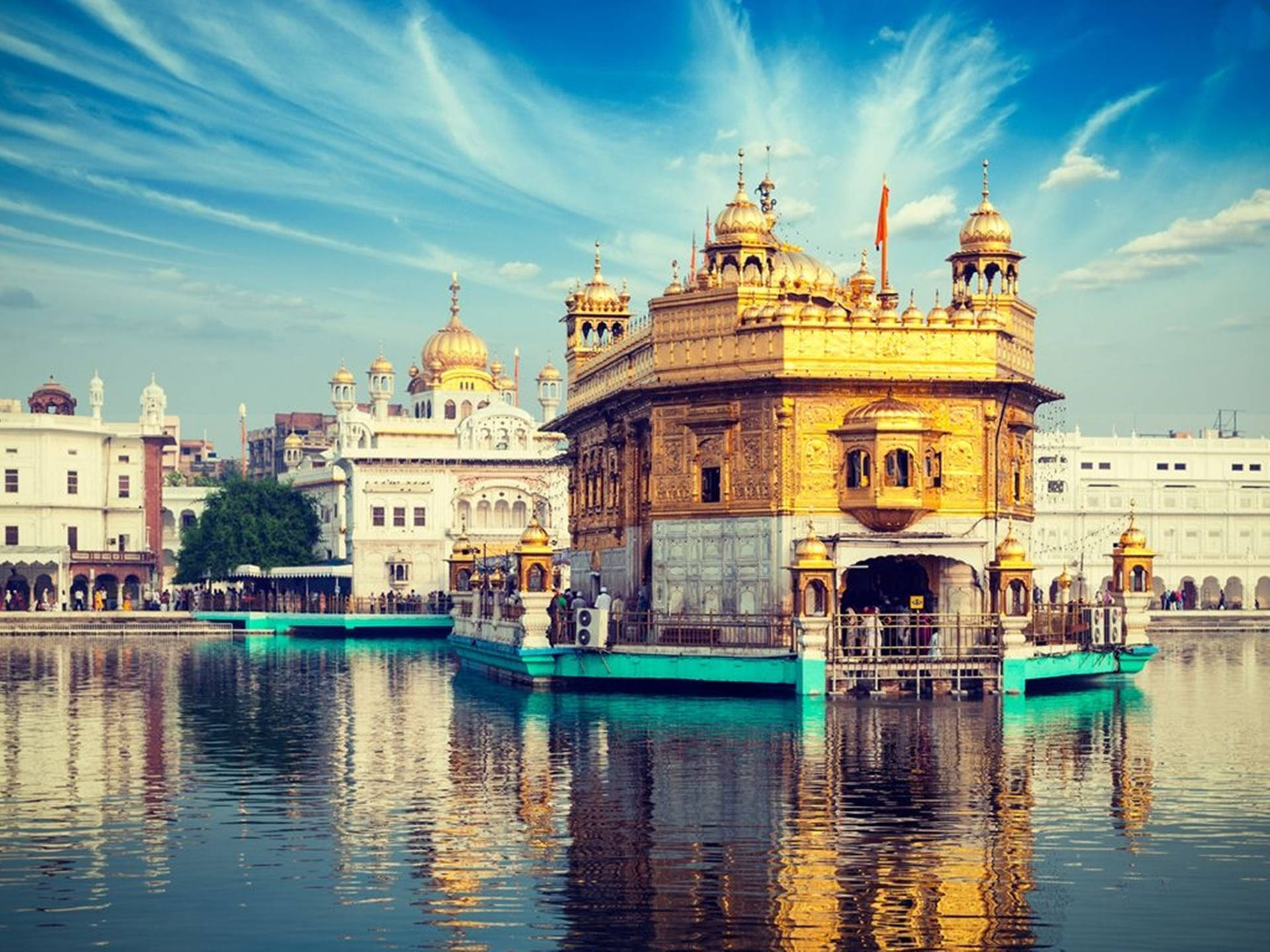 Golden Temple HD Wallpaper