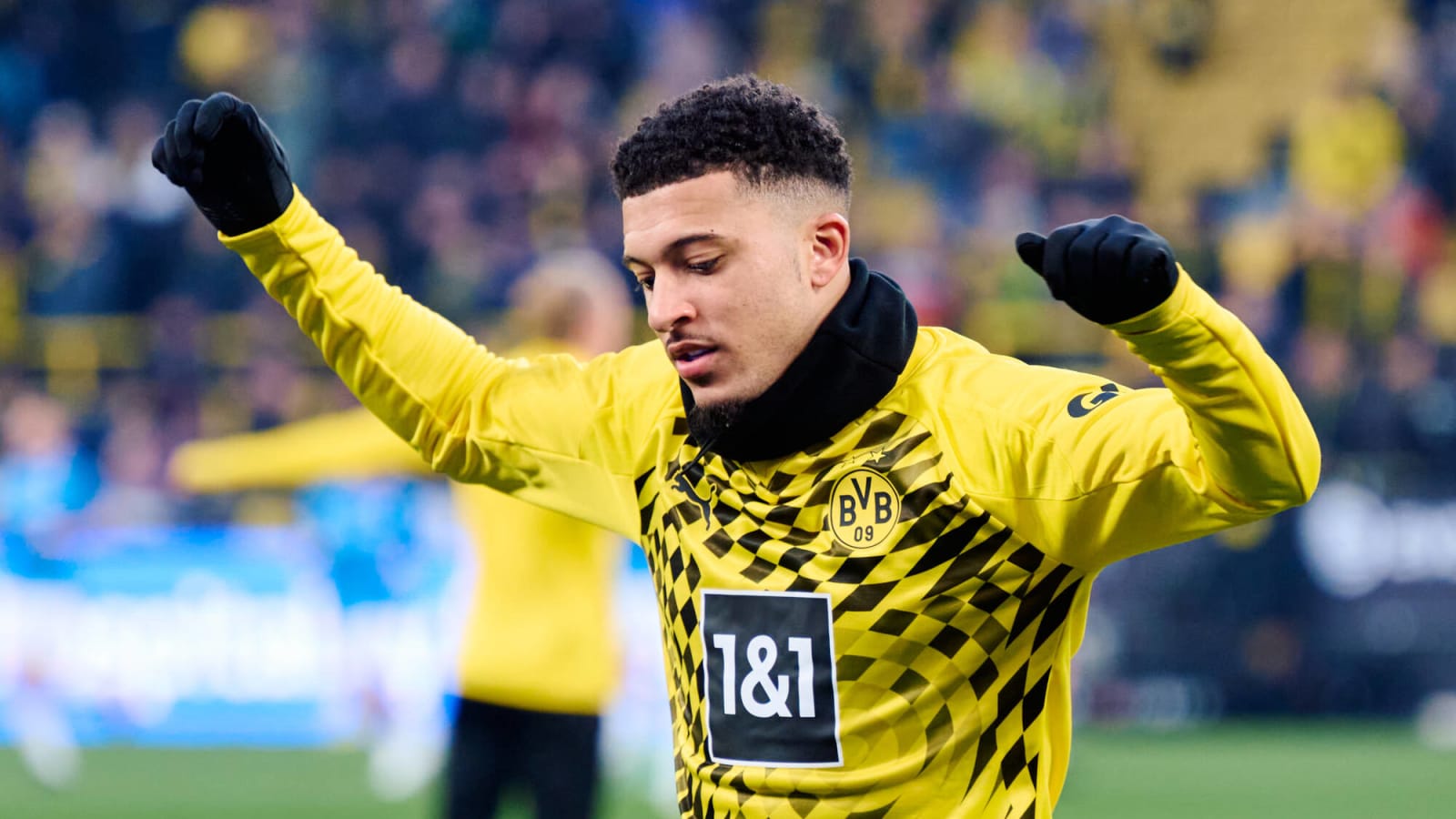 Borussia Dortmund chief downplays