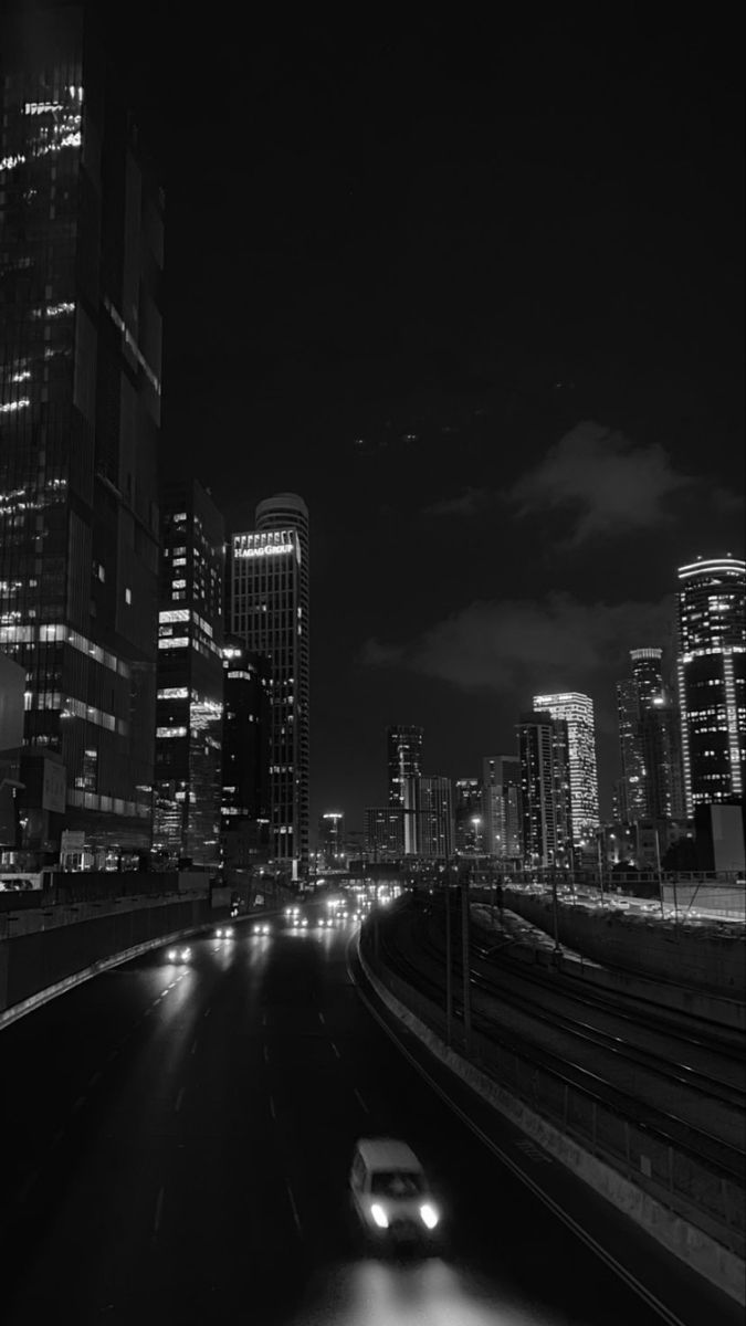 b&w. Dark black wallpaper