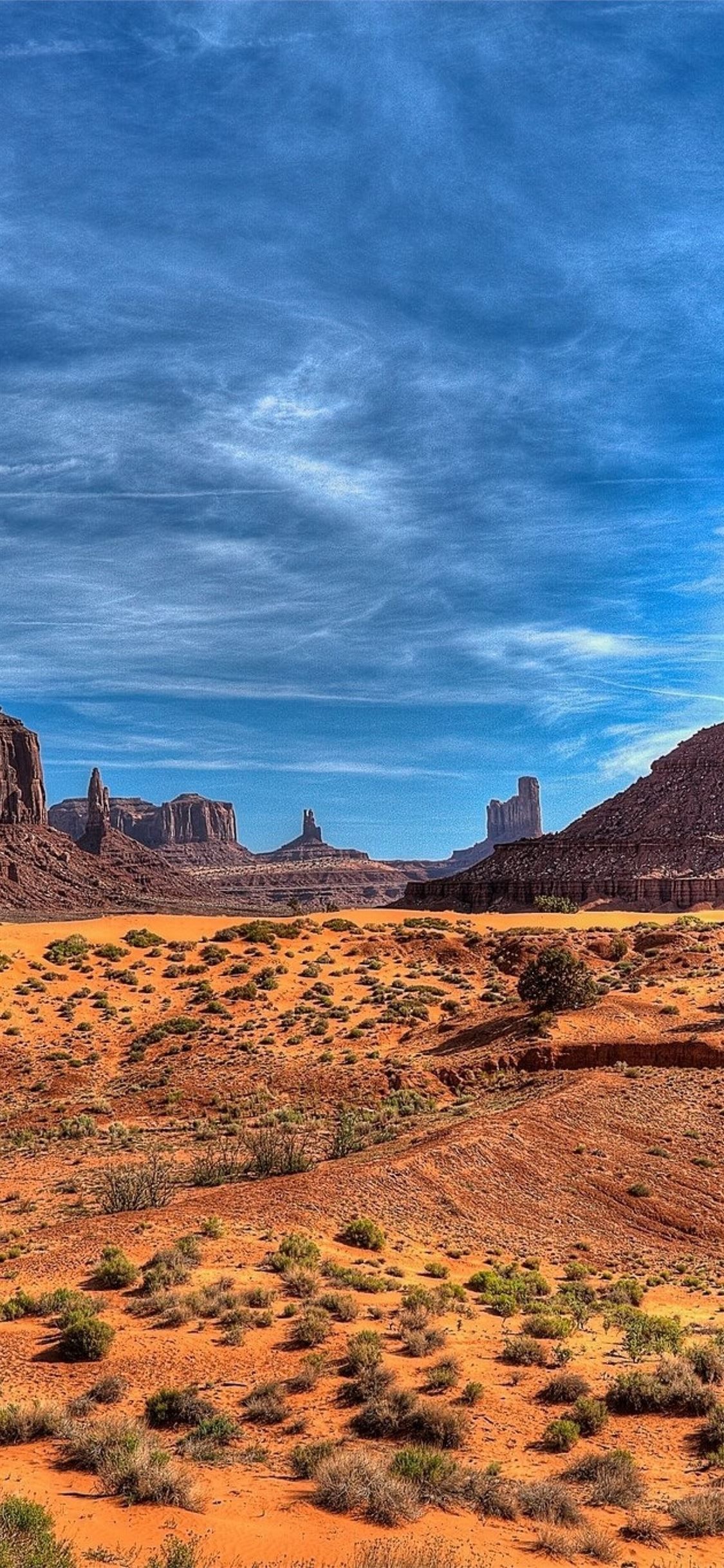 Utah Monument Valley Crag Clouds iPhone