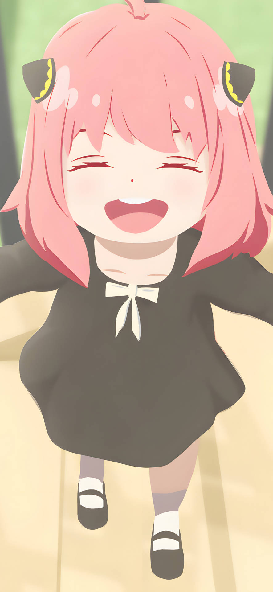 Download free Anya Forger iPhone 13 Pro