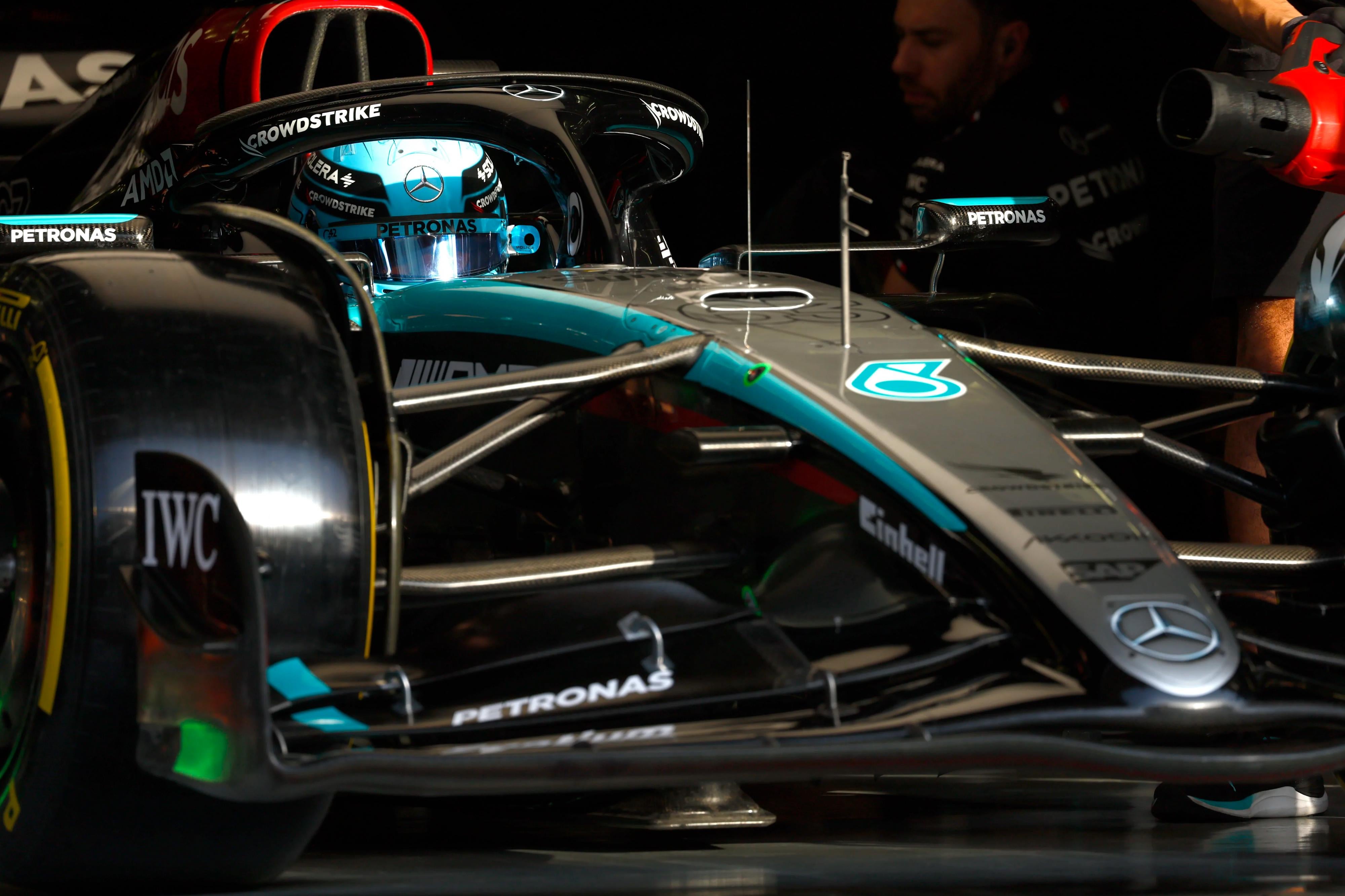 George Russell (Mercedes F1 W15), 2024