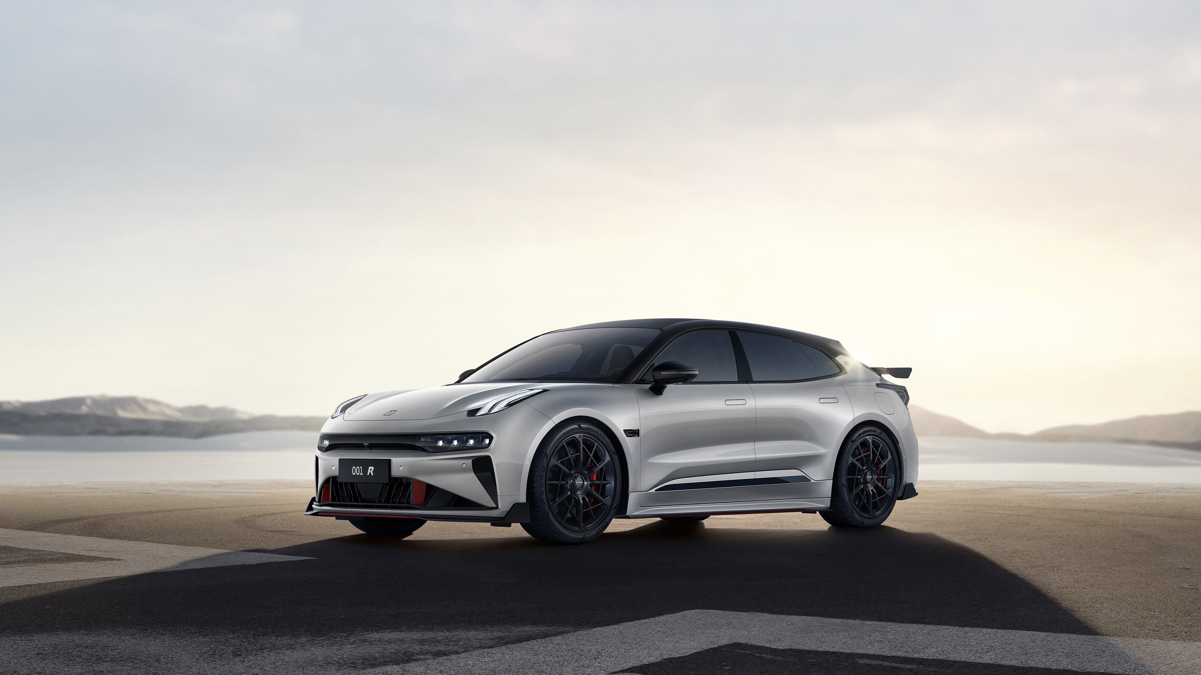 ZEEKR presented ZEEKR 001