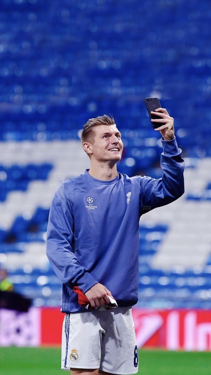 Toni Kroos Wallpaper