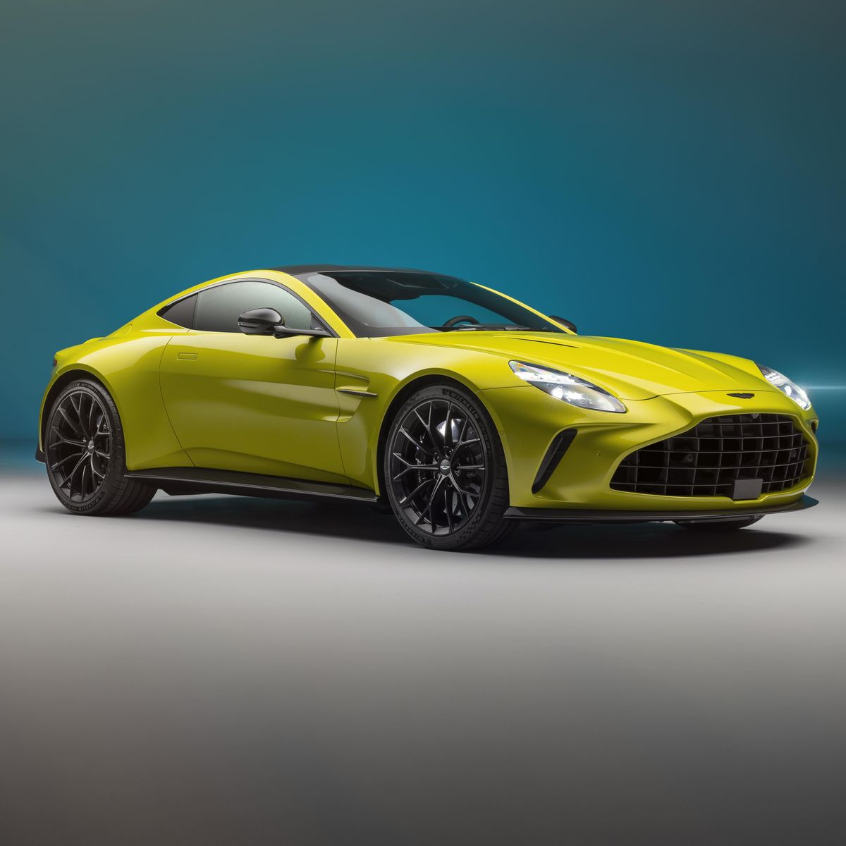 2025 Aston Martin Vantage Gets Big
