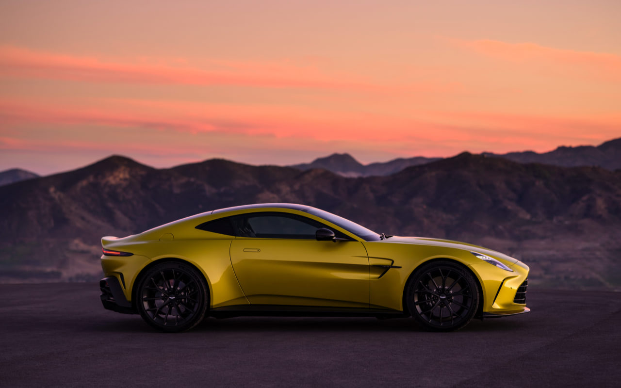 Aston Martin Vantage 2024: The Ultimate