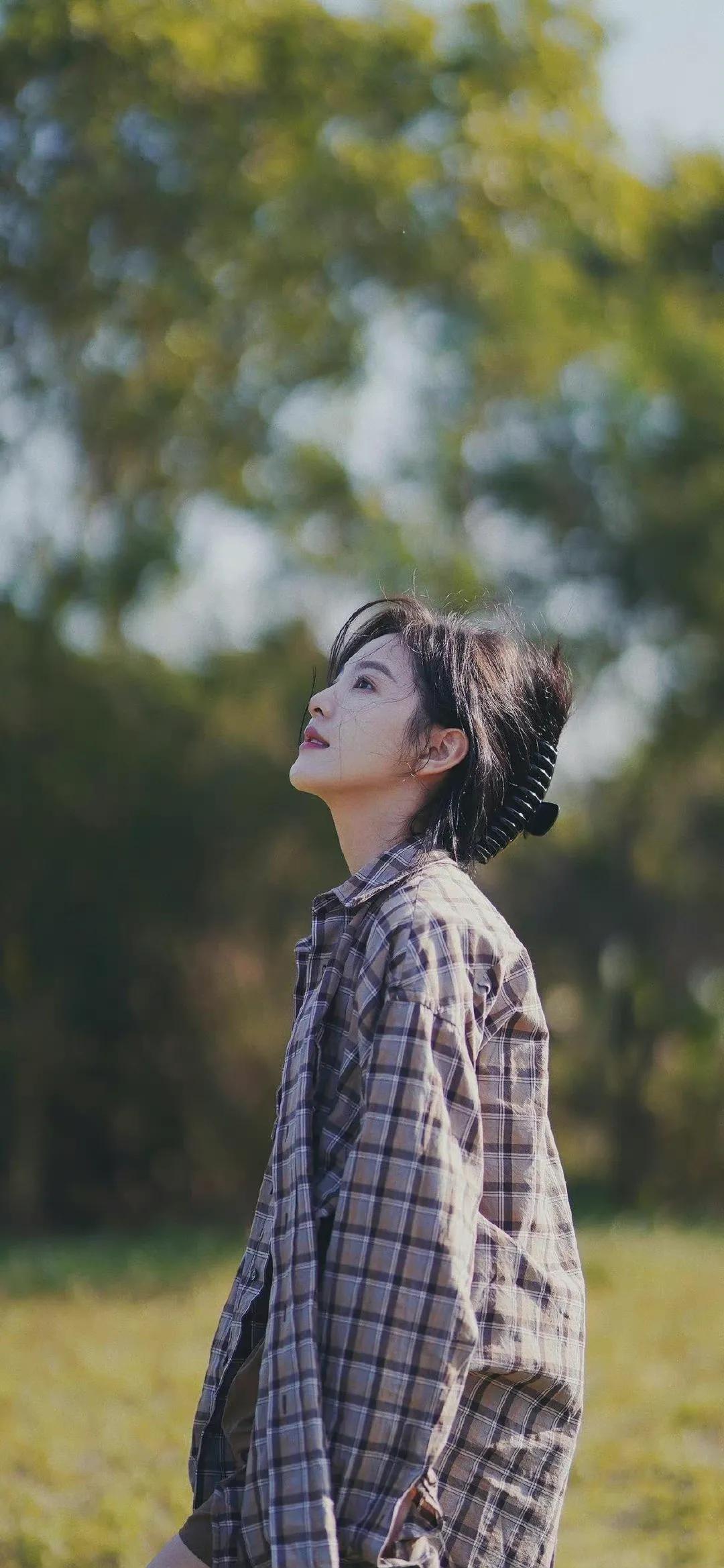 Beauty star wallpaper. Zhang Ruonan