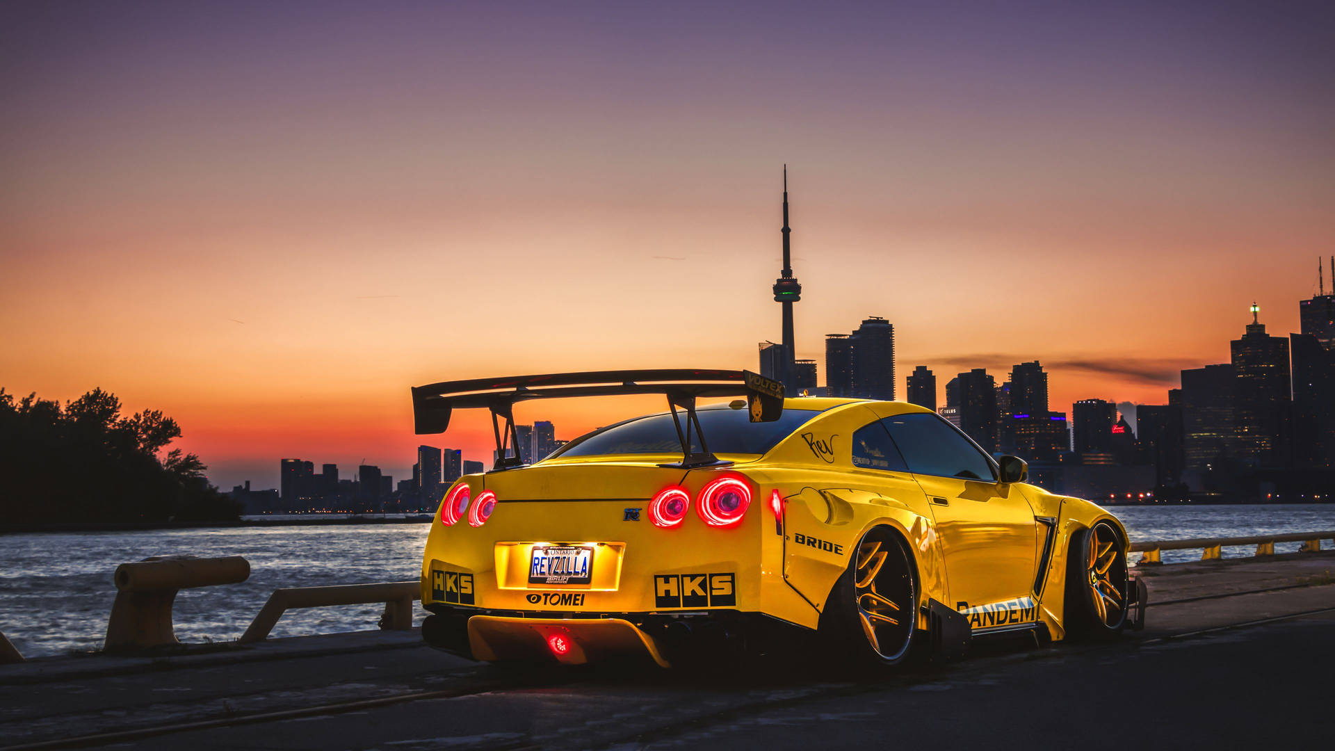 Download Caption: Majestic Yellow Nissan GT R In 4K Quality Wallpaper
