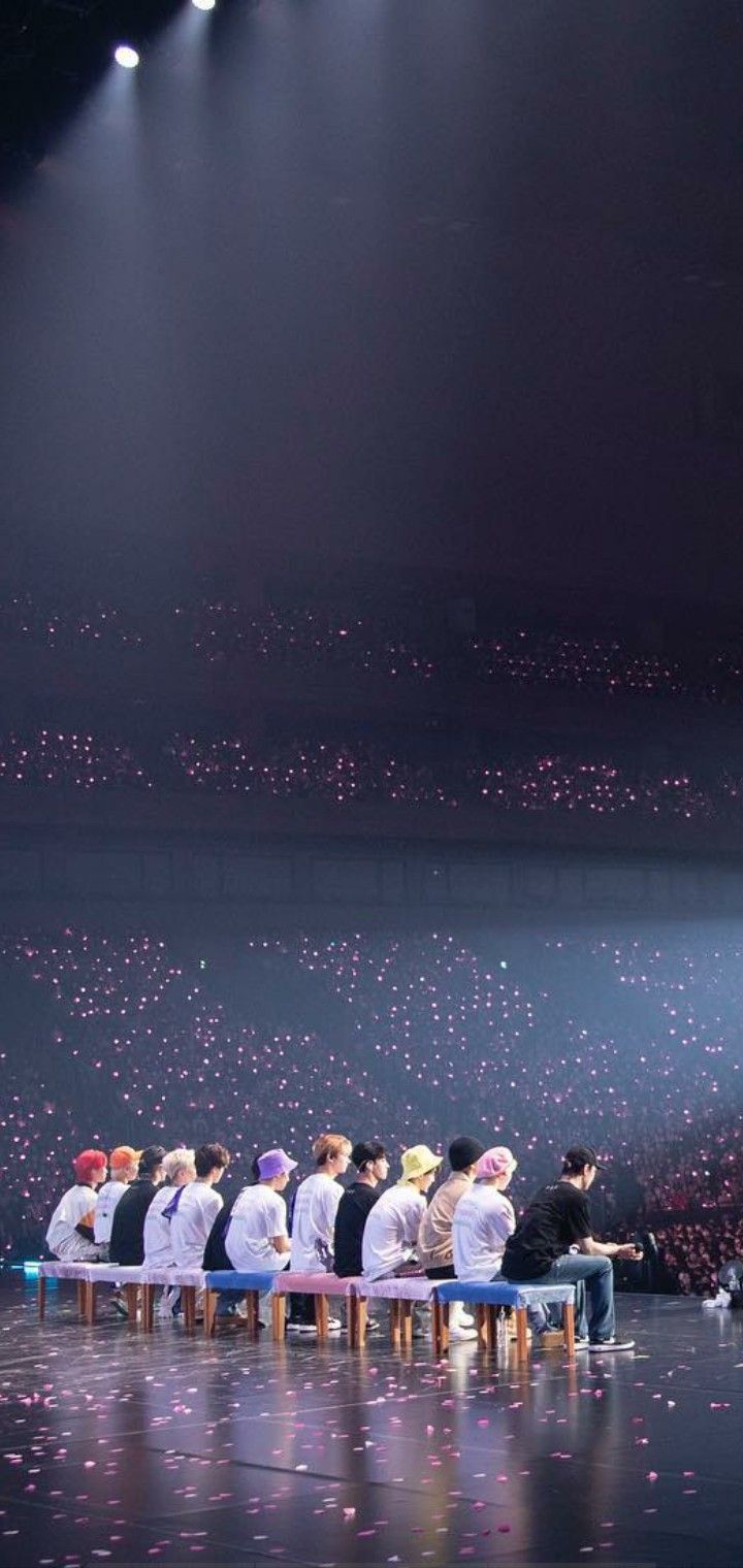 Seventeen wallpaper, Seventeen