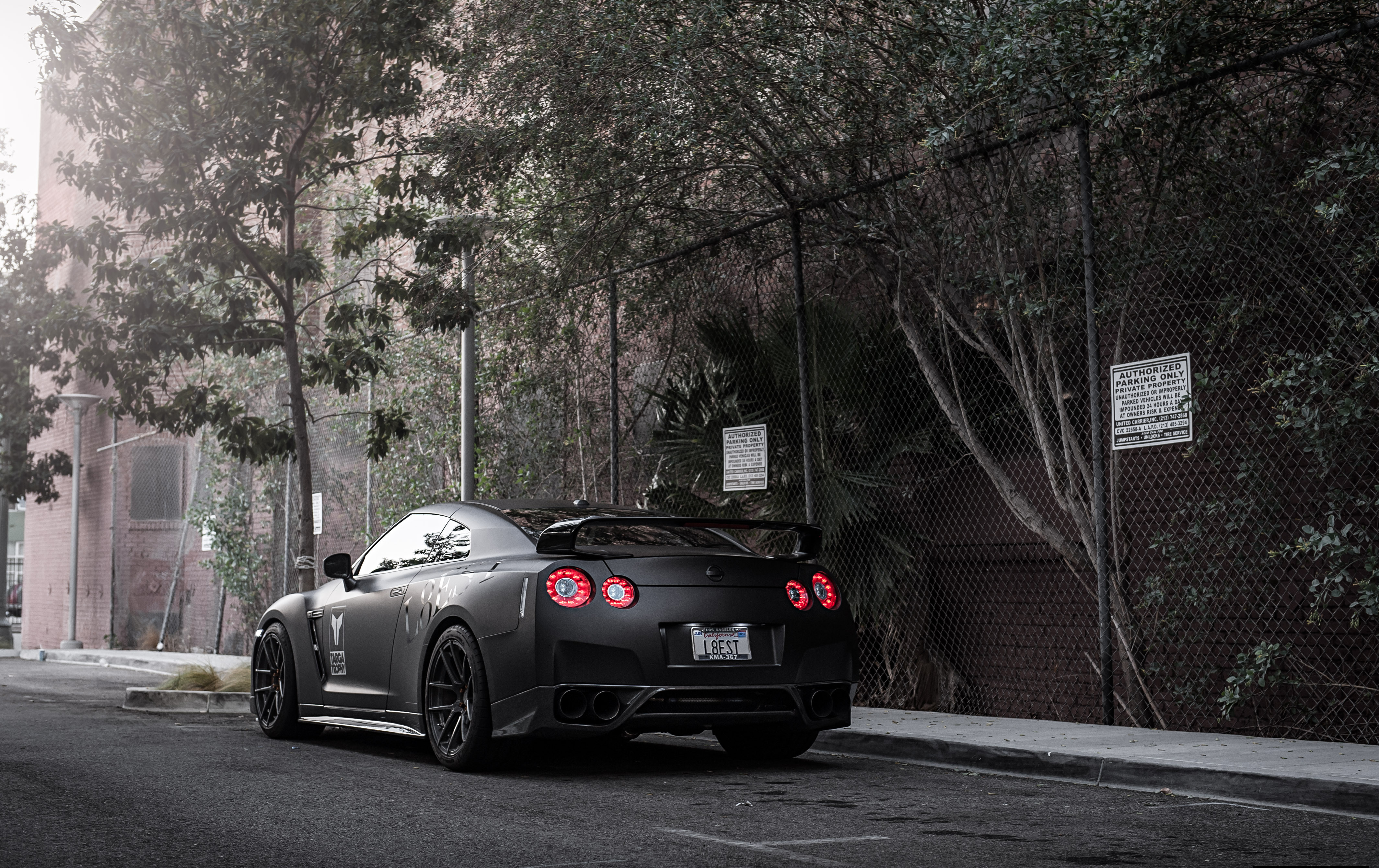Desktop Wallpaper Nissan GT R Black
