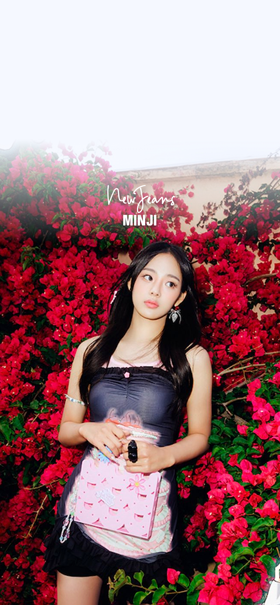 NewJeans MINJI wallpaper