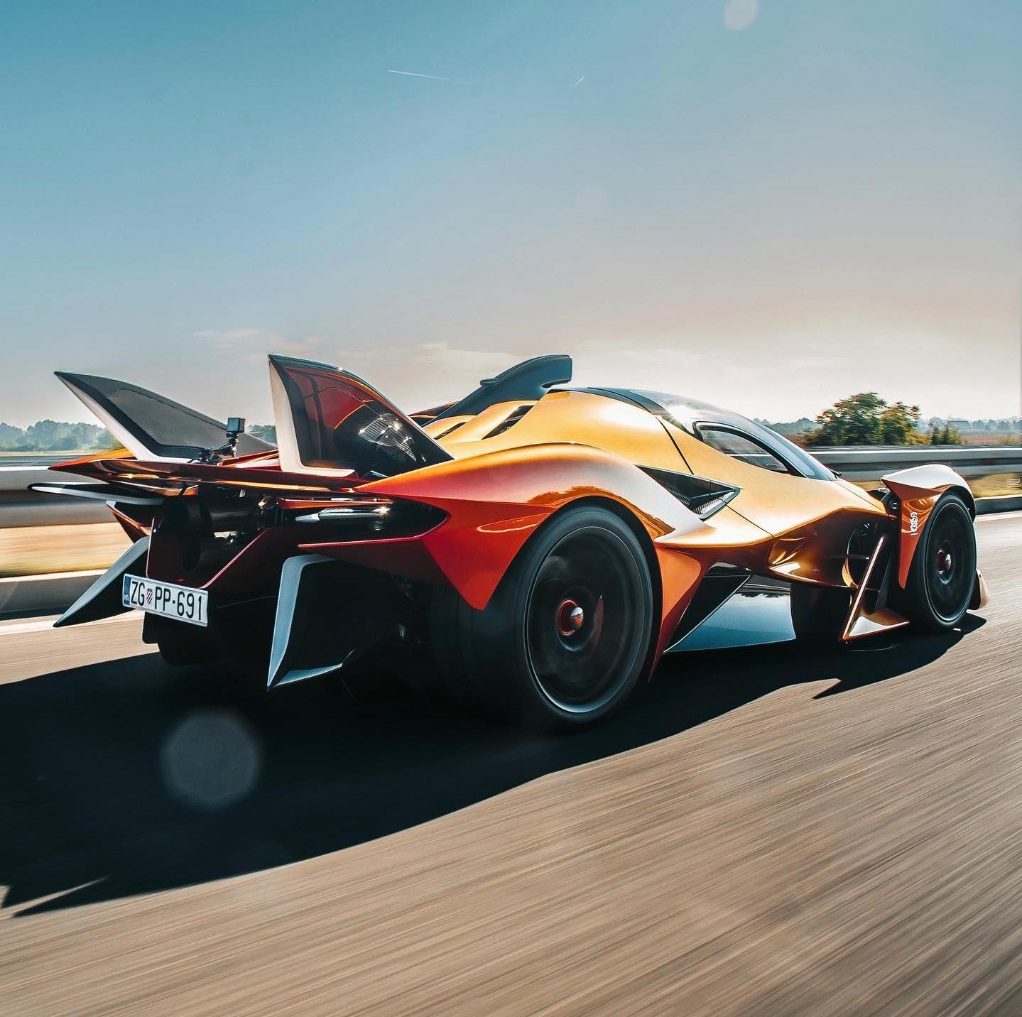 Apollo EVO [1439x1432]