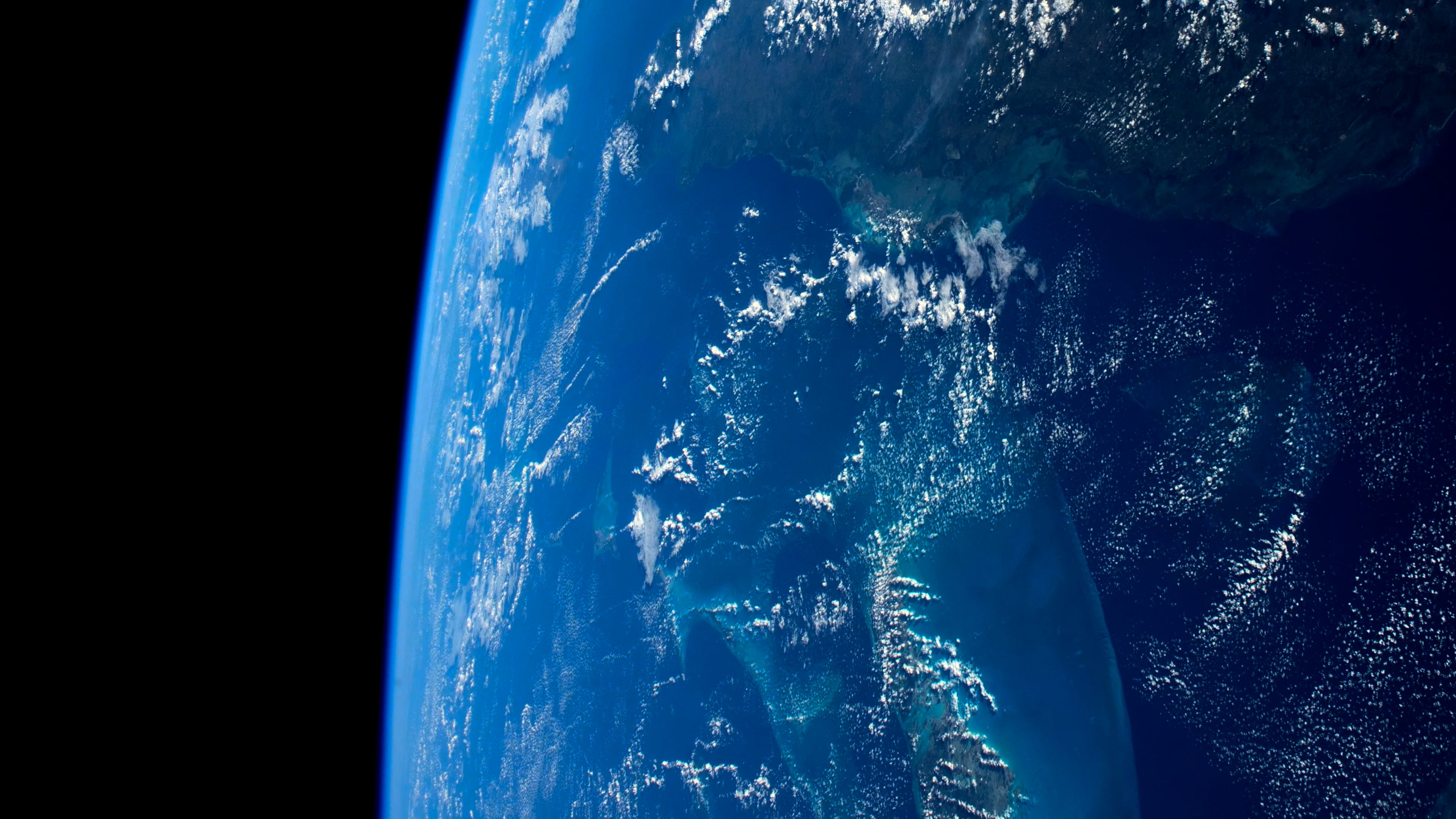 Planet Earth in 4K Dolby Vision on Vimeo