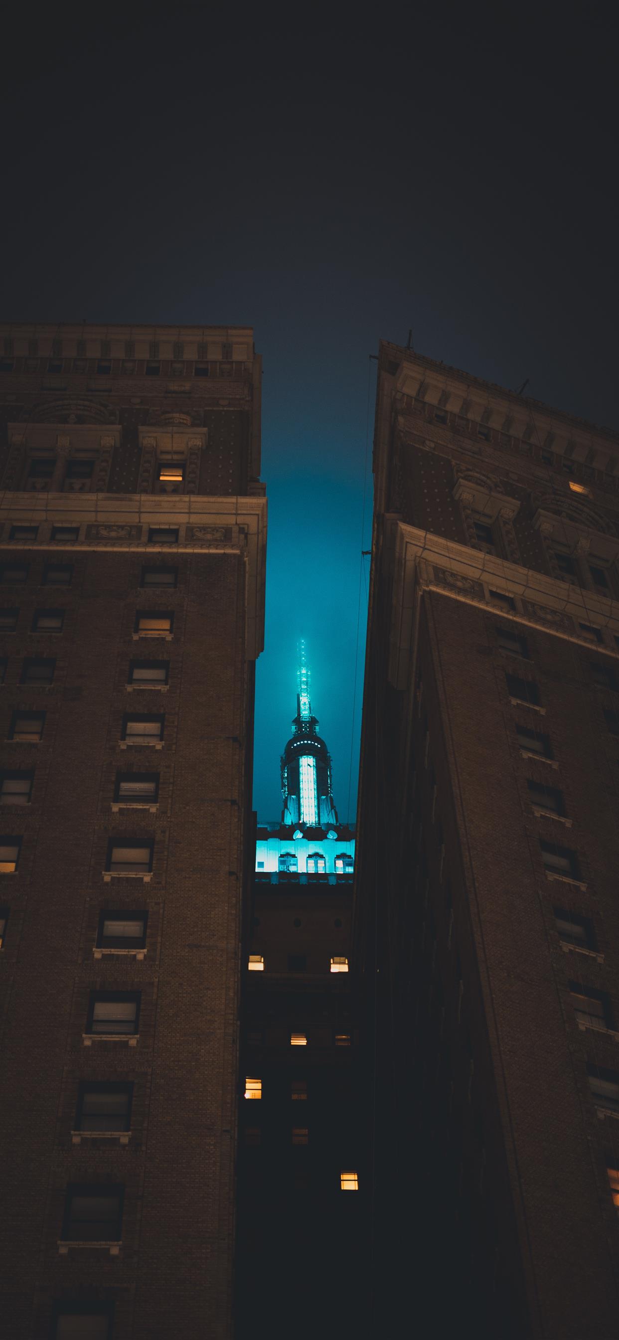 Glowing in the dark iPhone X Wallpaper