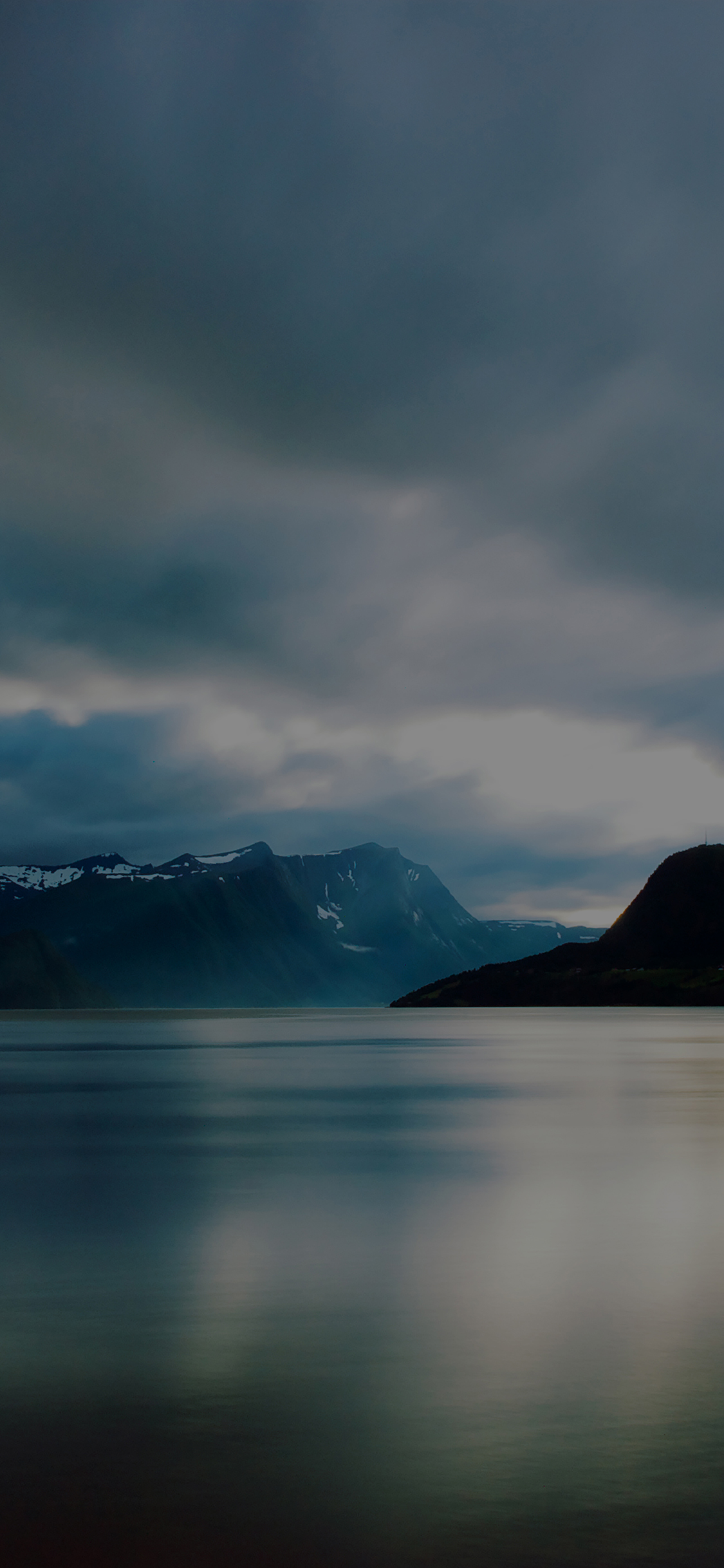Lake Mountain Dark Calm Nature