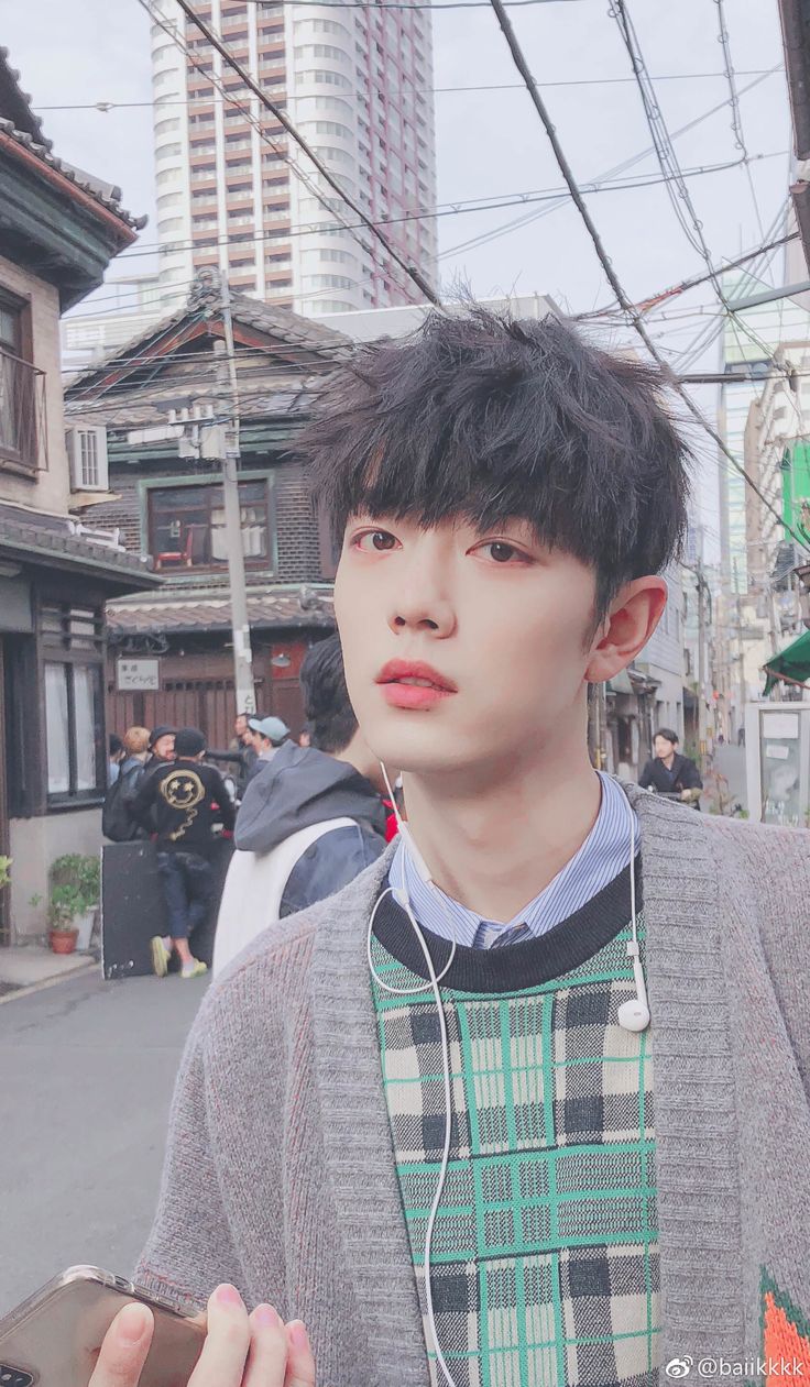 Xiao Zhan Wallpaper
