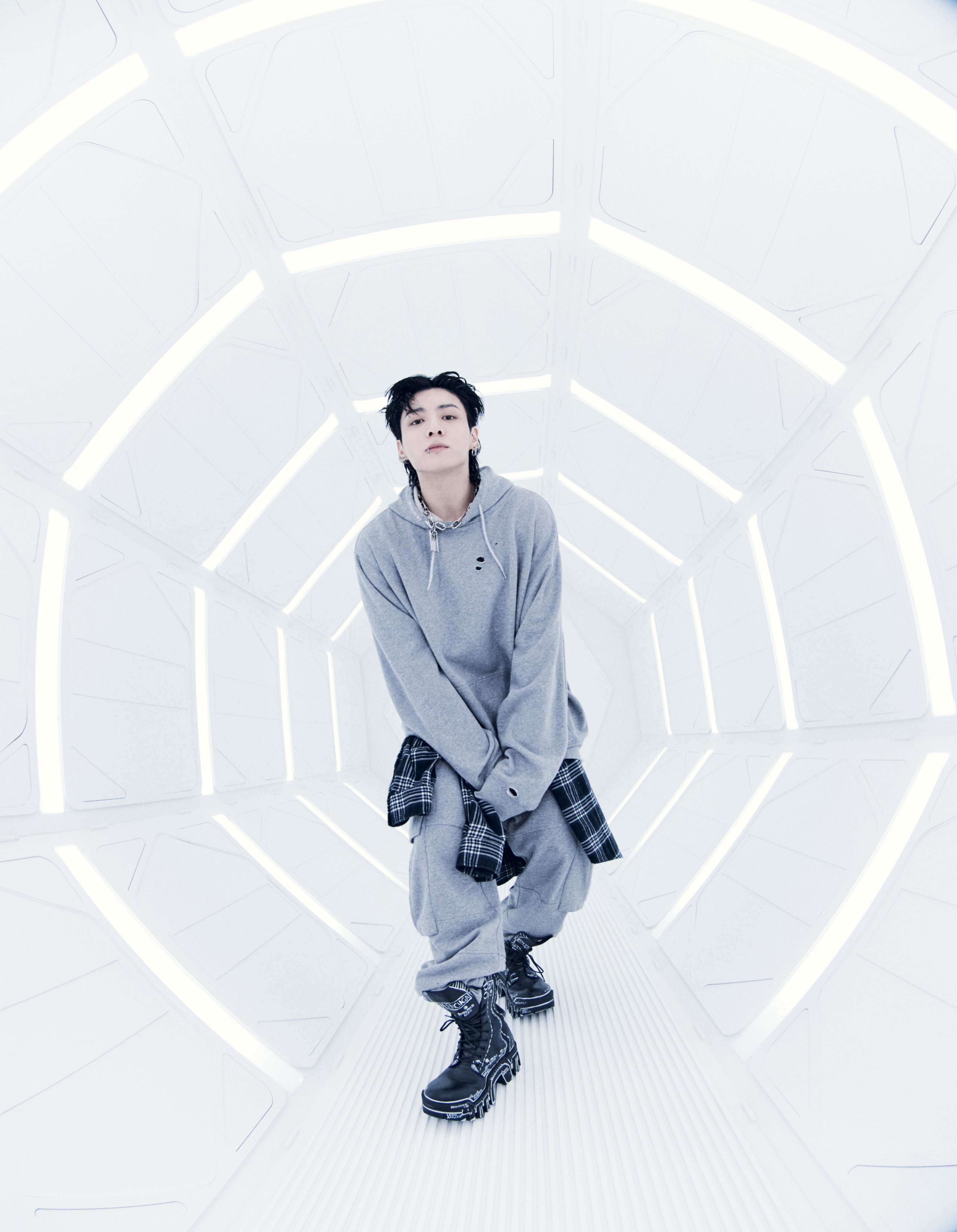 Jungkook Stars In MV Teaser For “3D