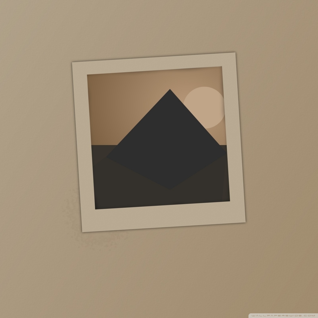 Minimalist Icon Ultra HD Desktop