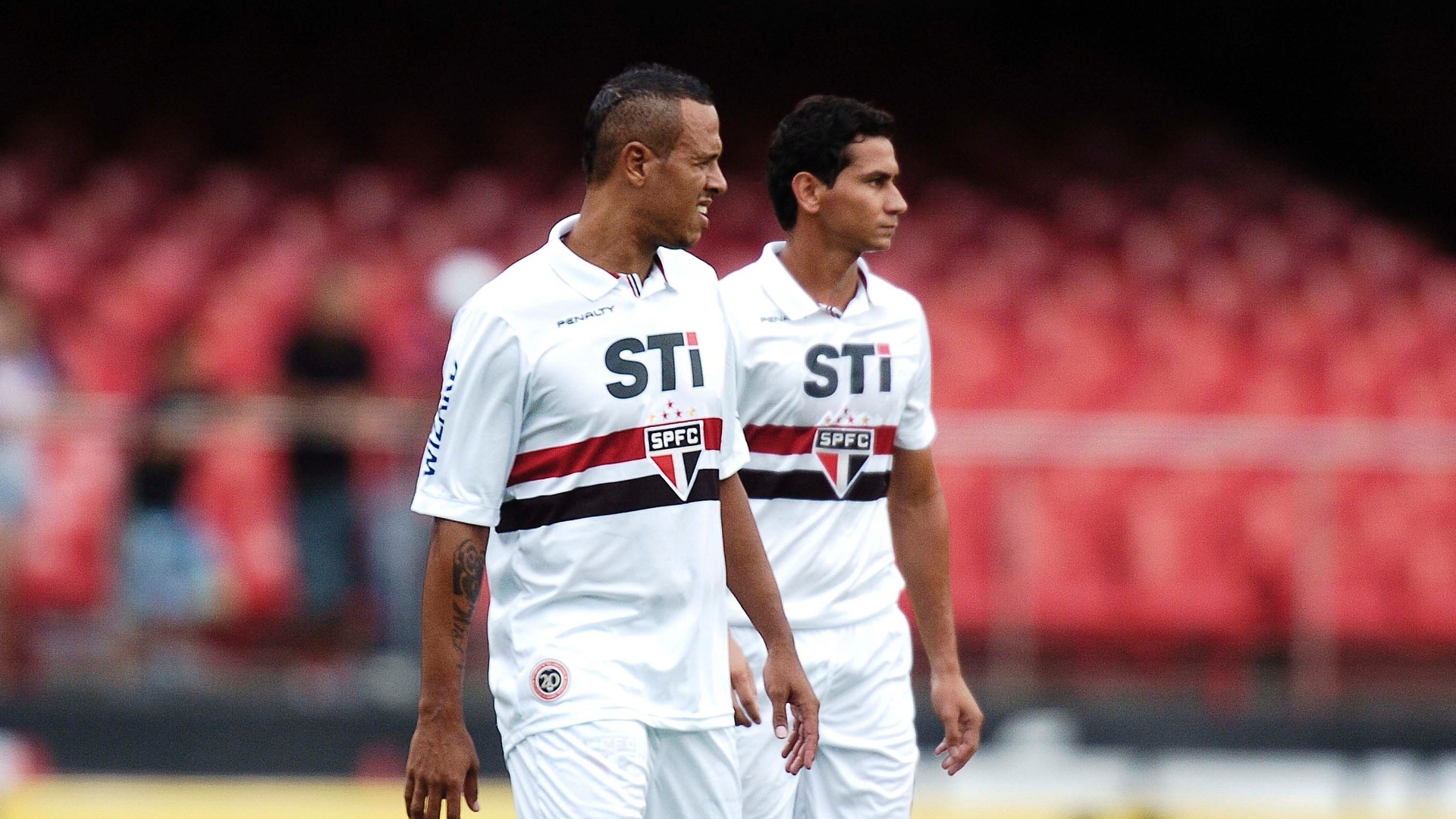 Luis Fabiano do Rica Perrone