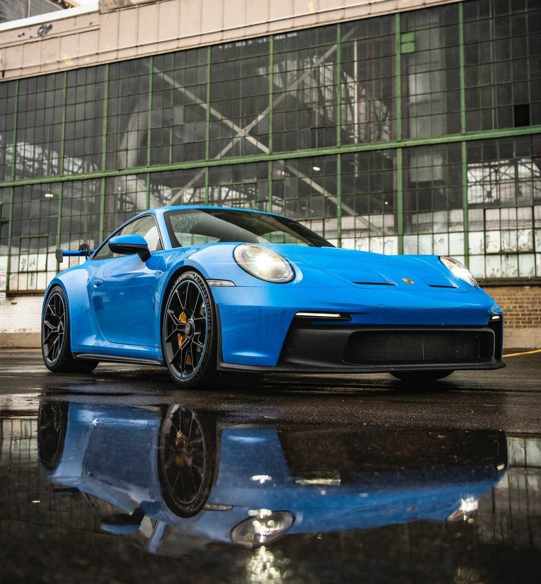 Porsche Club Blue 992 GT3