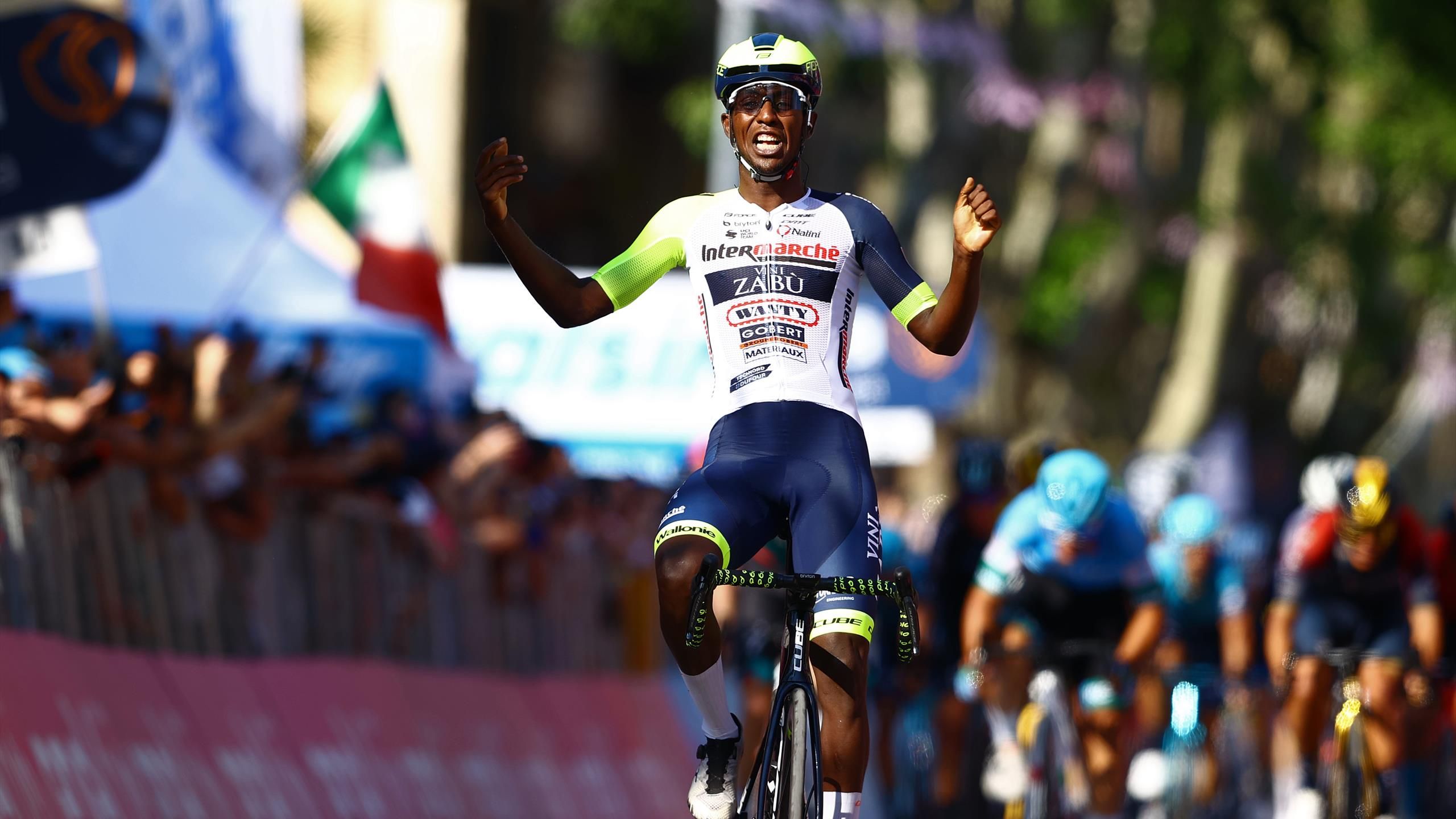 Giro d'Italia 2022 Stage 10 as it