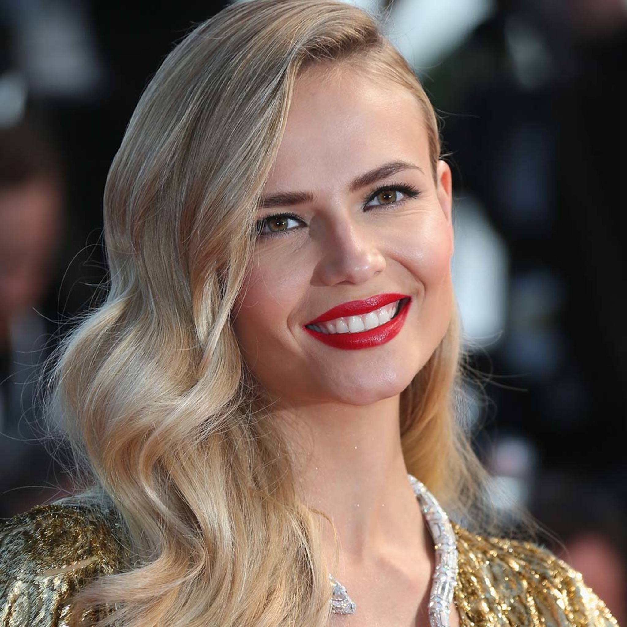 Natasha Poly's hidden singing talent