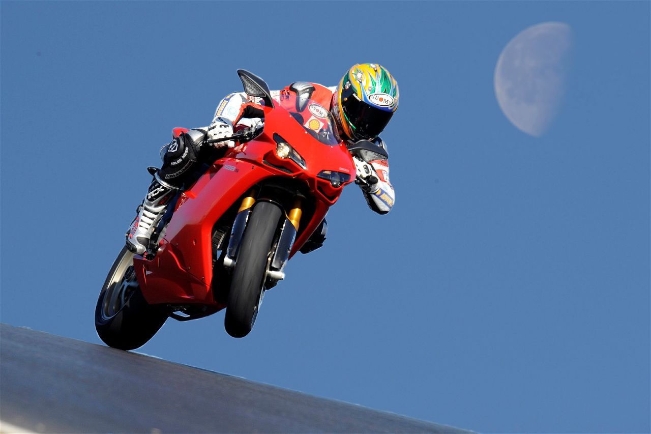 All 'bout Cars: Ducati 1098 1198