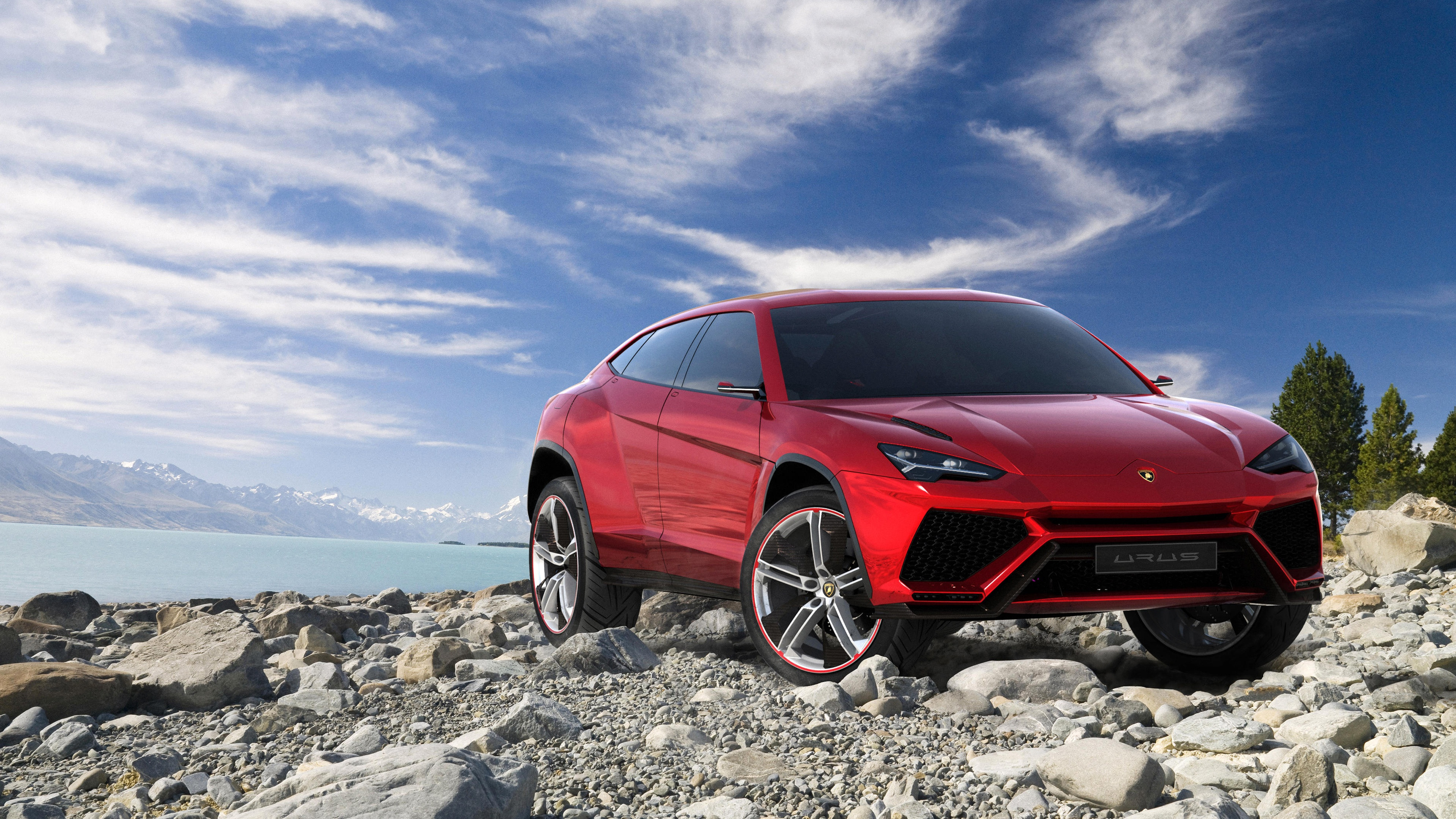 Red Lamborghini Urus High Definition