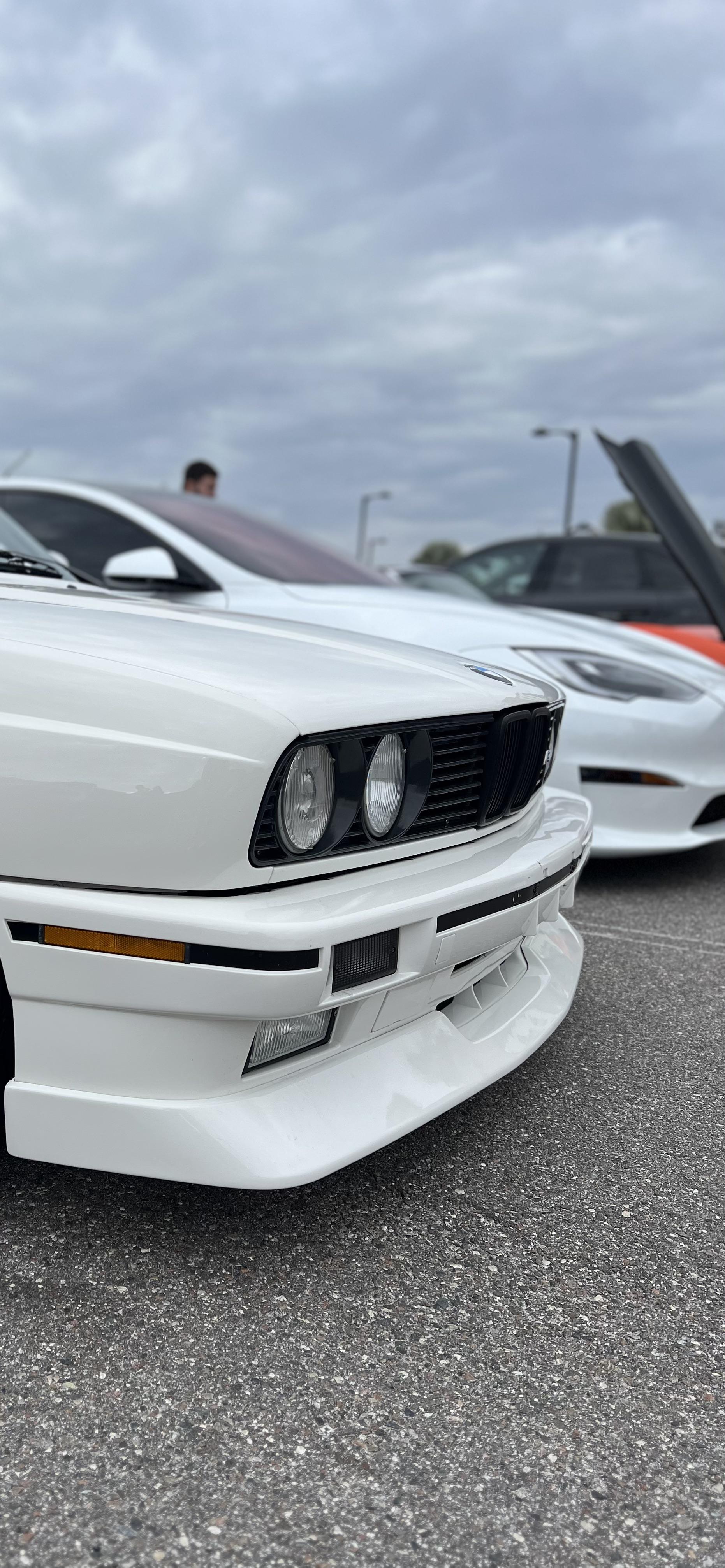 M3 wallpaper I phone