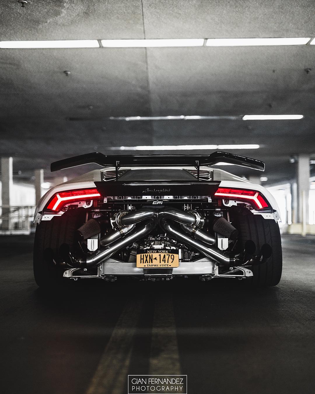 Cars. سيارات Turbo Huracan