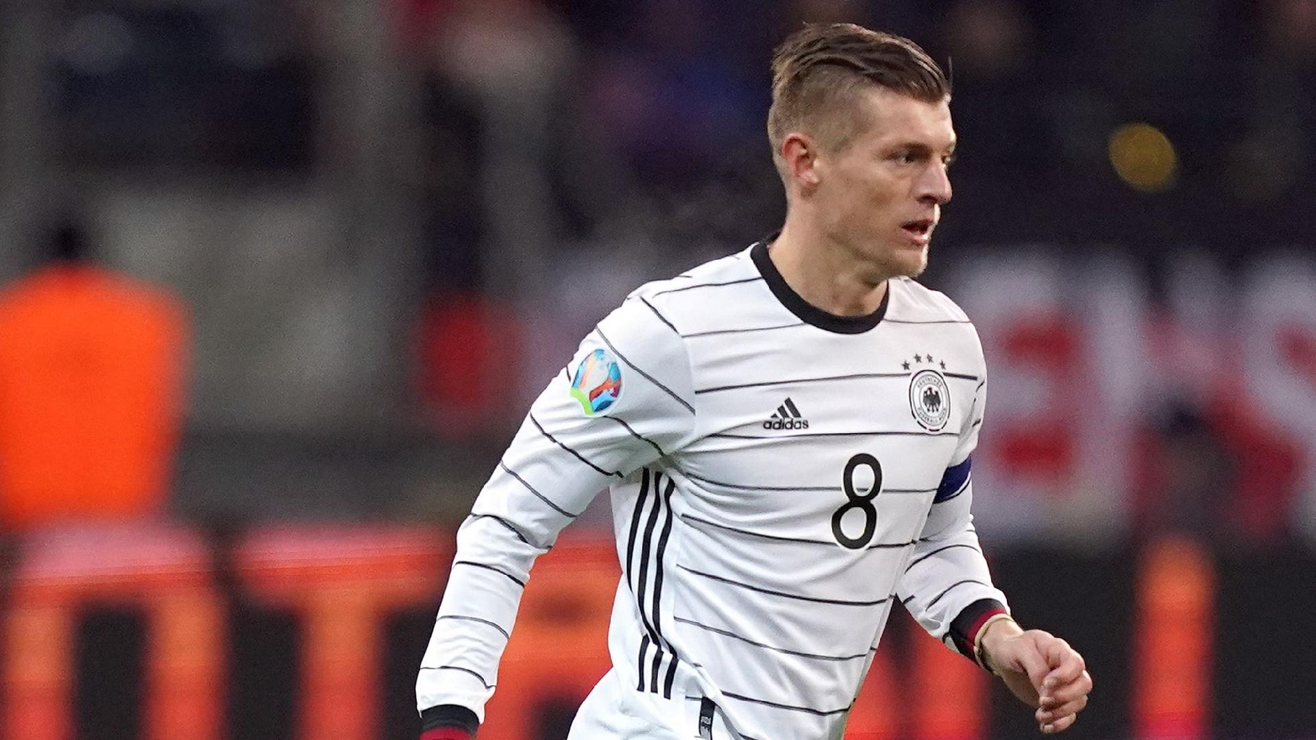 Toni Kroos back in Germany squad after
