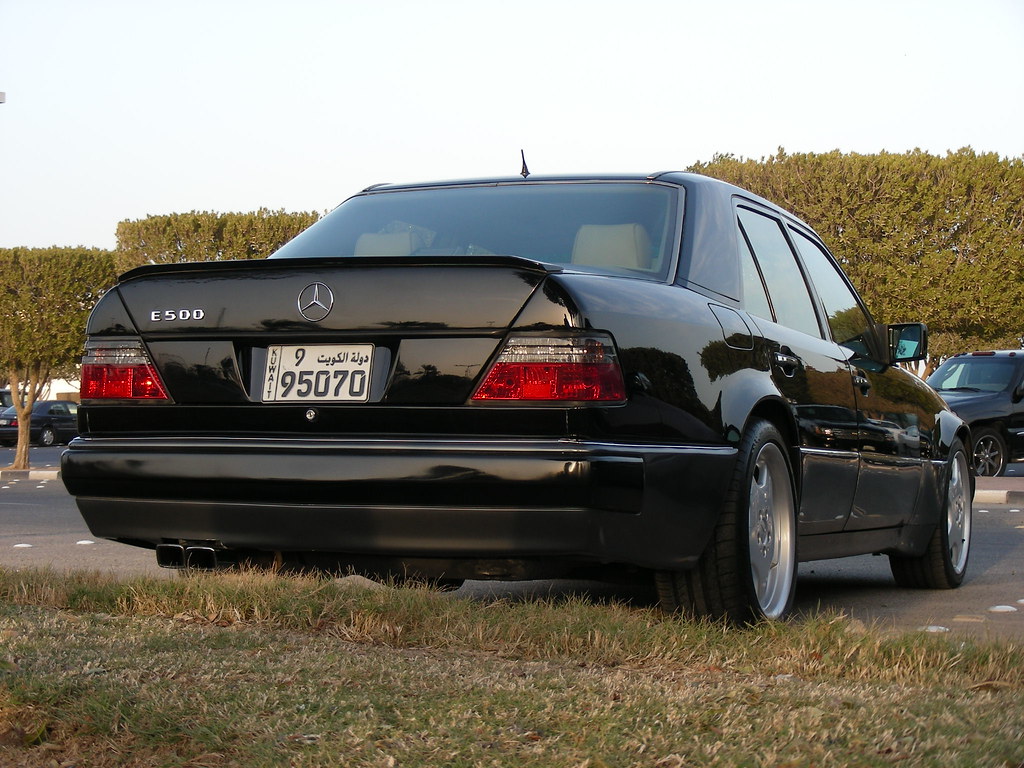 Mercedes Benz E500. Rate My