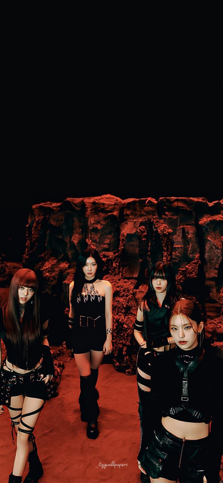 Itzy, Kpop concert outfit, Kpop background