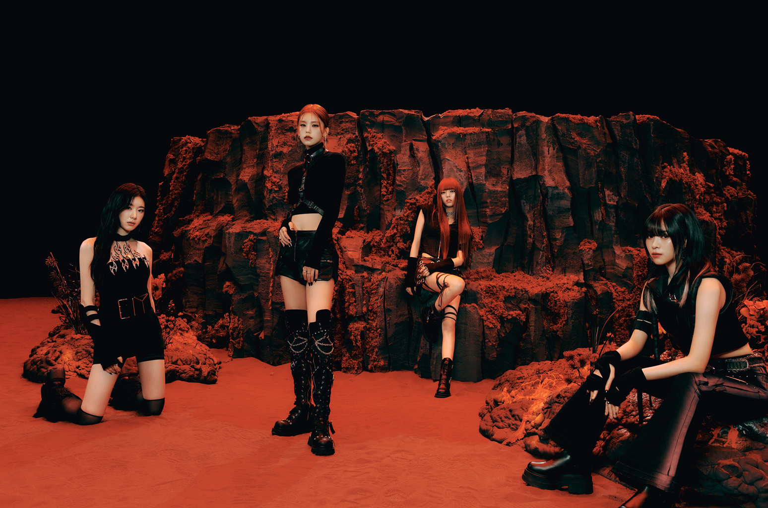 ITZY's New Mini Album 'Born To Be' Has