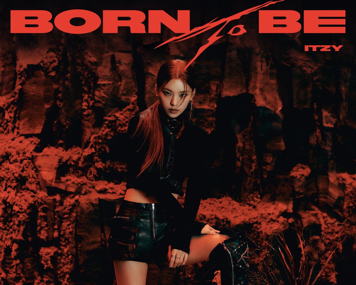 Update: ITZY's Yuna Stars In New