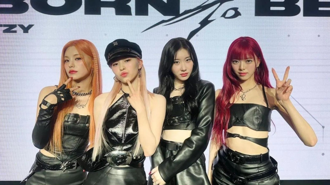 I Went To ITZY's 'Born To Be' Show