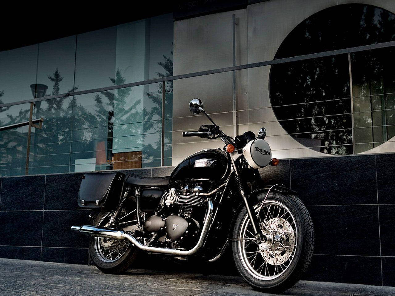 Download Triumph Bonneville T100 Full