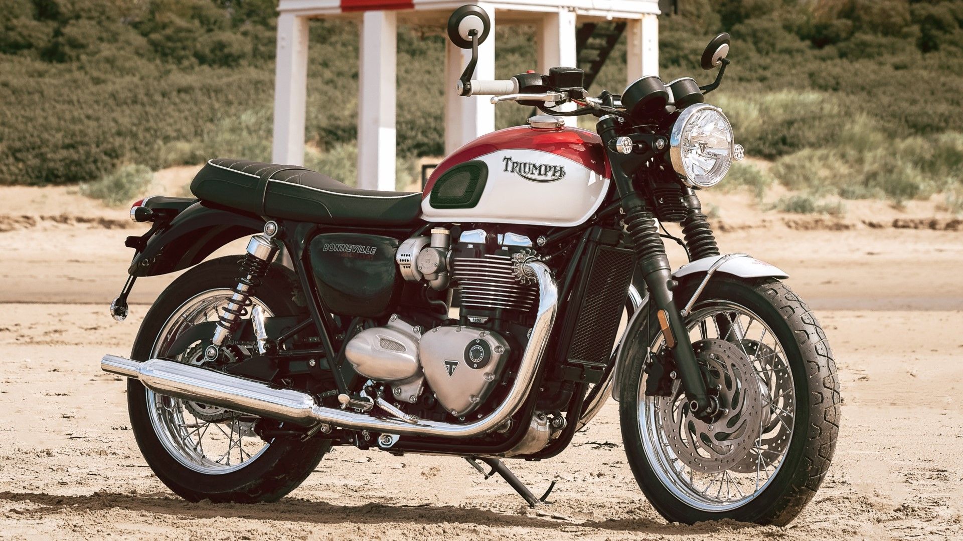 Why The Triumph Bonneville T120 Is A