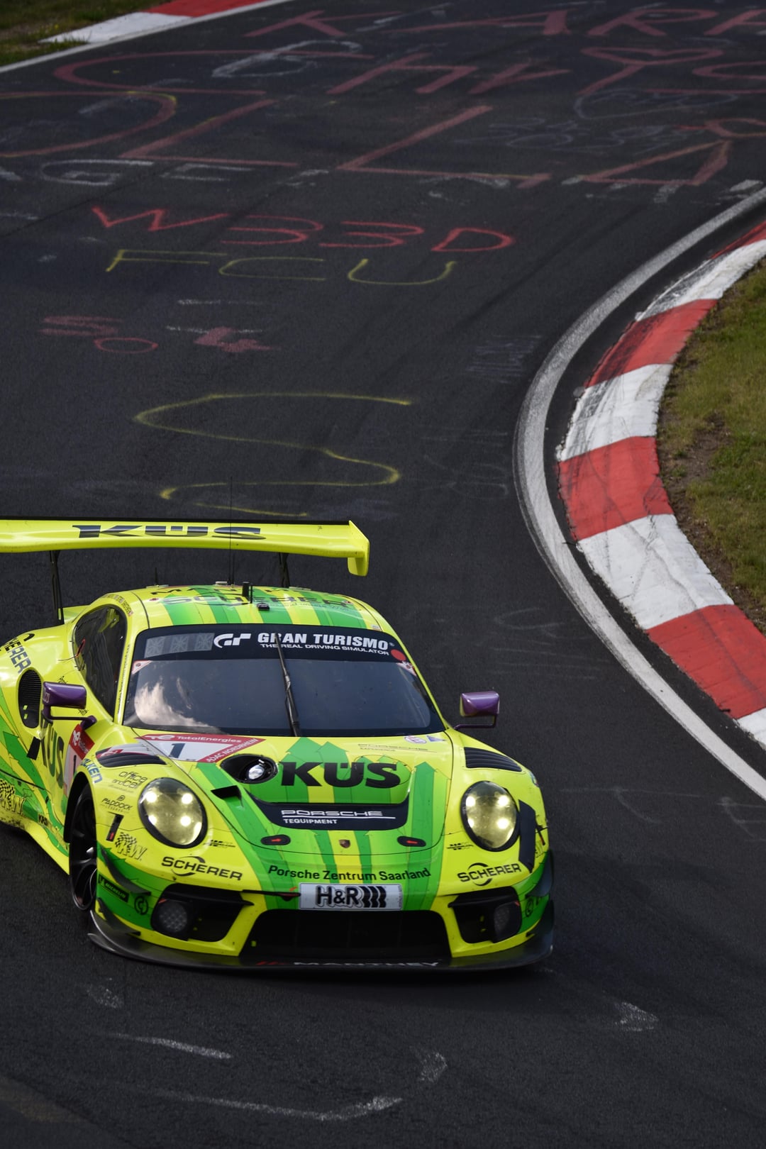 24h Nürburgring: Real vs game, r