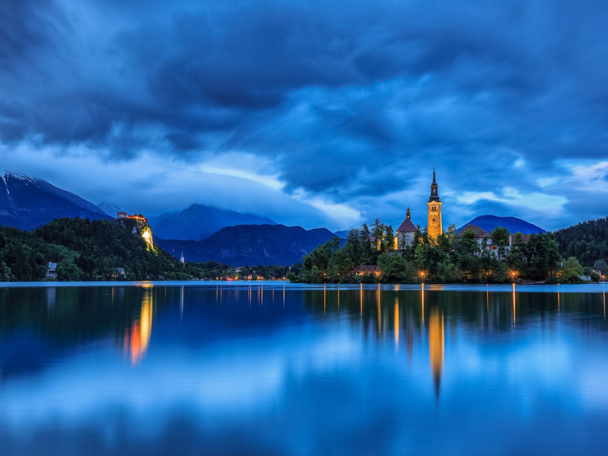 How to Photograph the Blue Hour