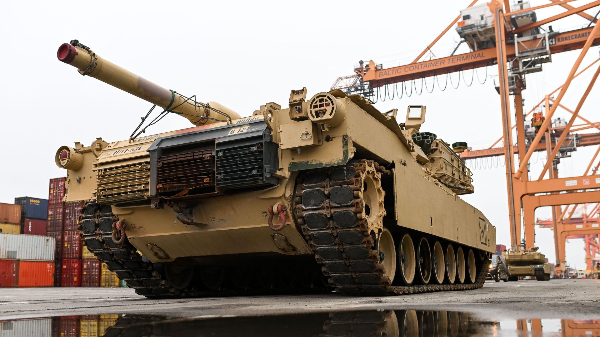 Germany to send battle tanks to Ukraine